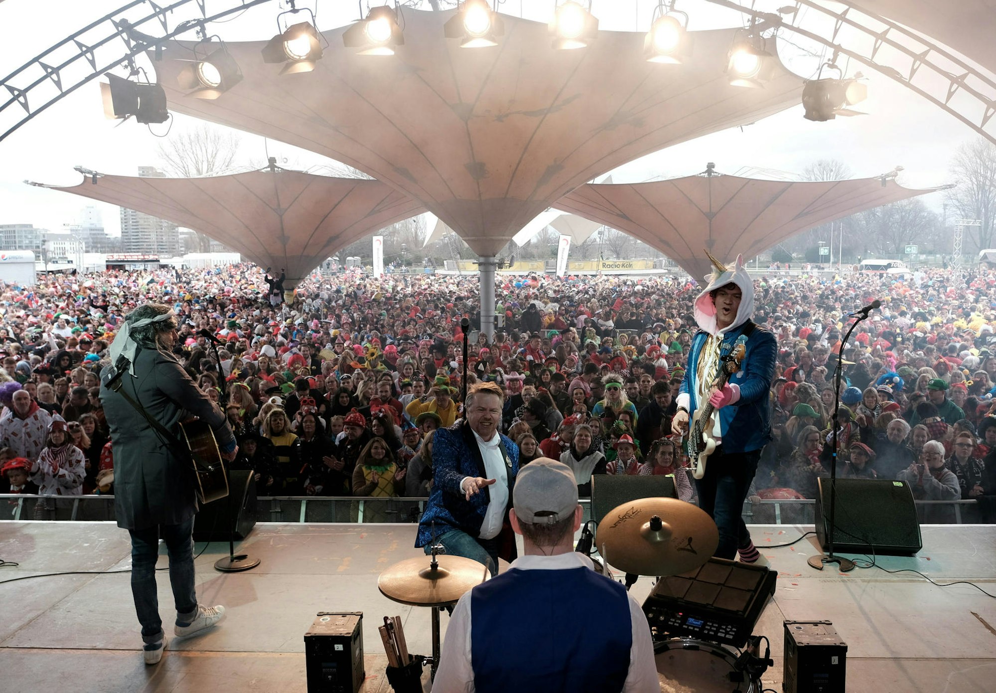 Konzert im Tanzbrunnen mit der Band Coellner