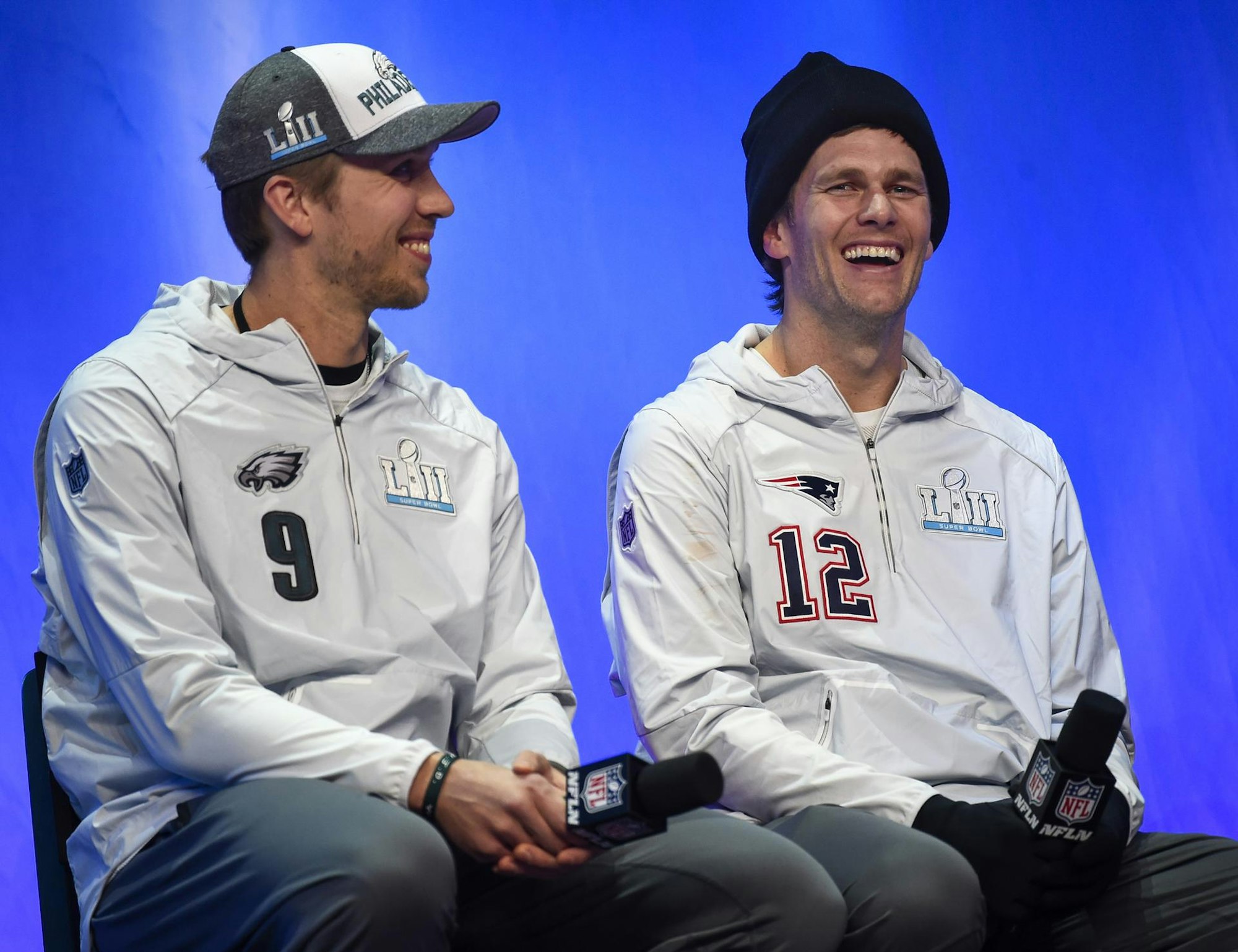 180201_Foles_Brady