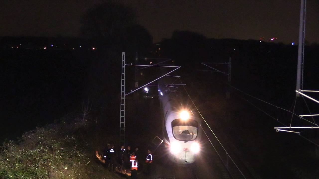 Unfall_Bahn_Koeln_Duennwalder_Kommunalweg