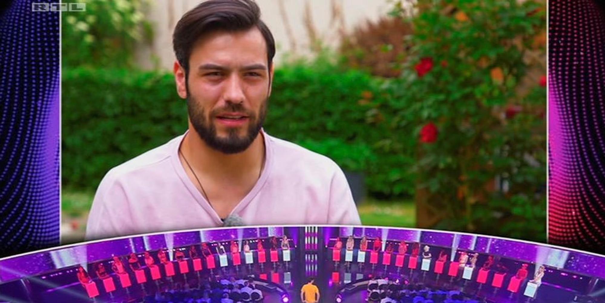 mustafa erzeugt rotlicht