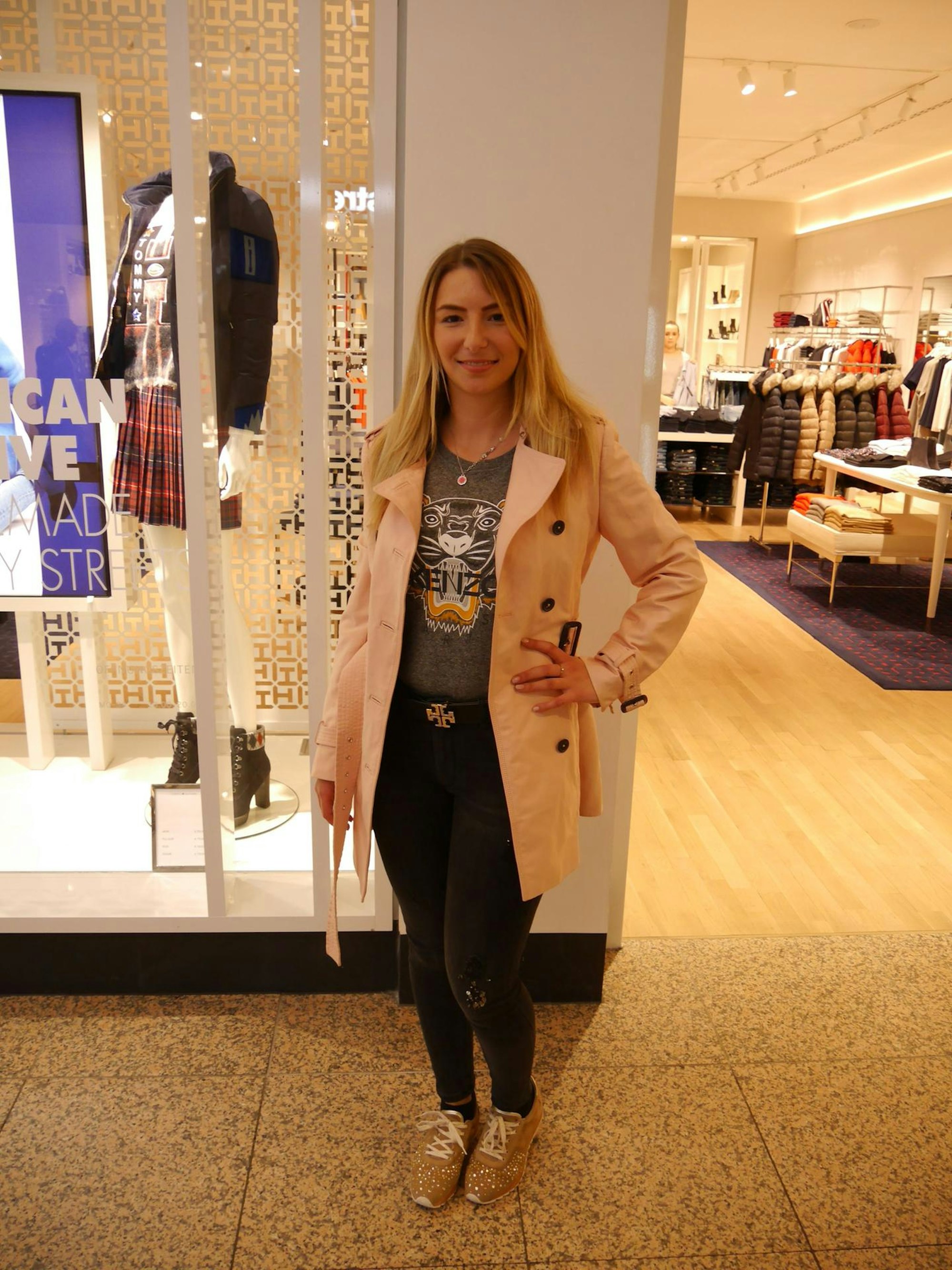 Shopping Star Julia Hebecker am Montag vorher