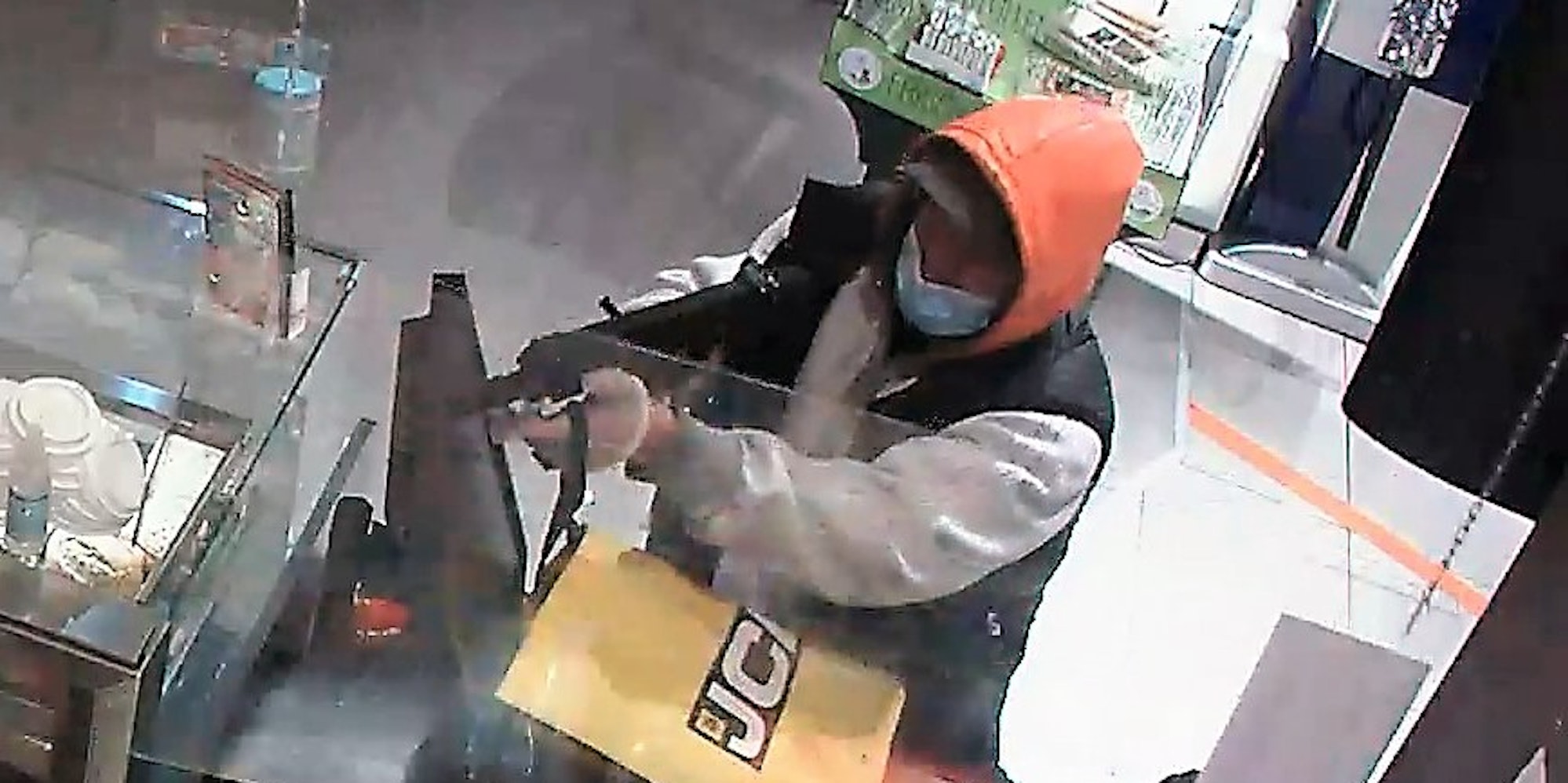 Tankstelle_Frechen_Fahndung2