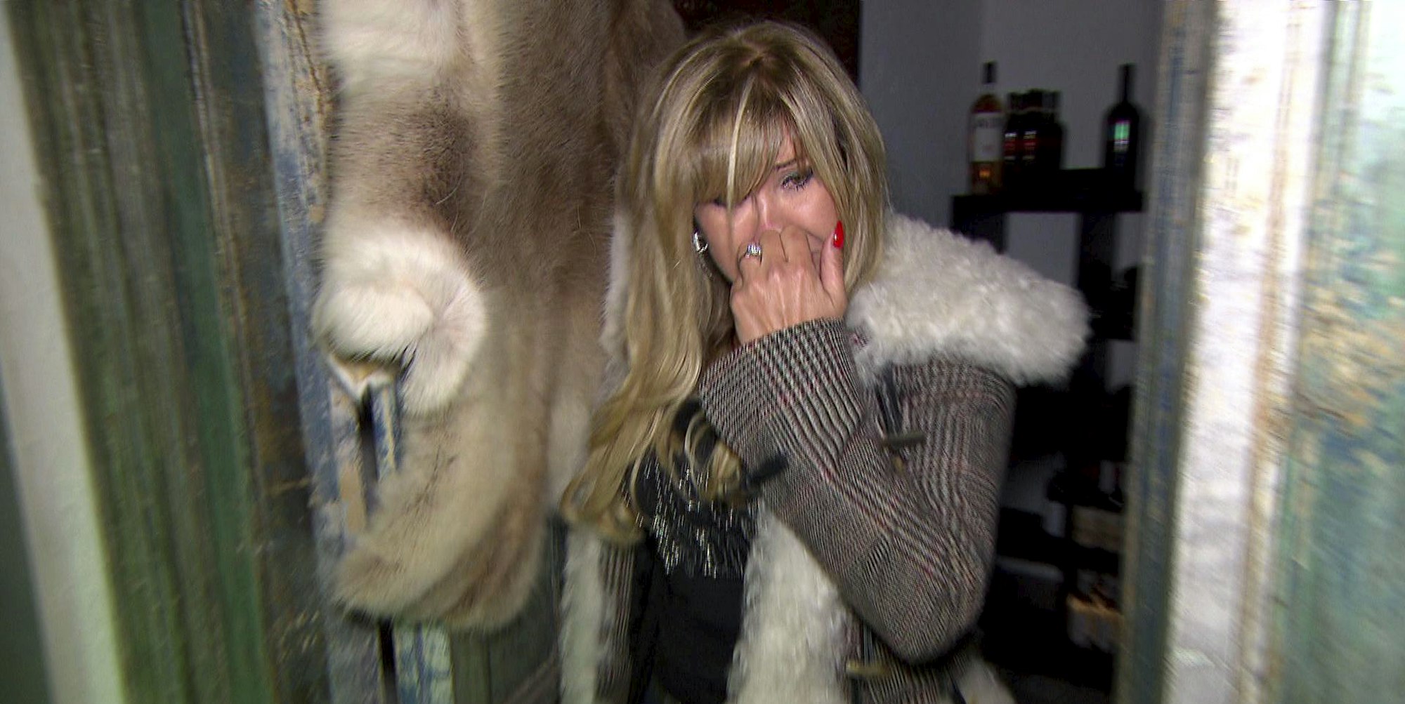 Geissens_18.2._Carmen_weint_Valberg3