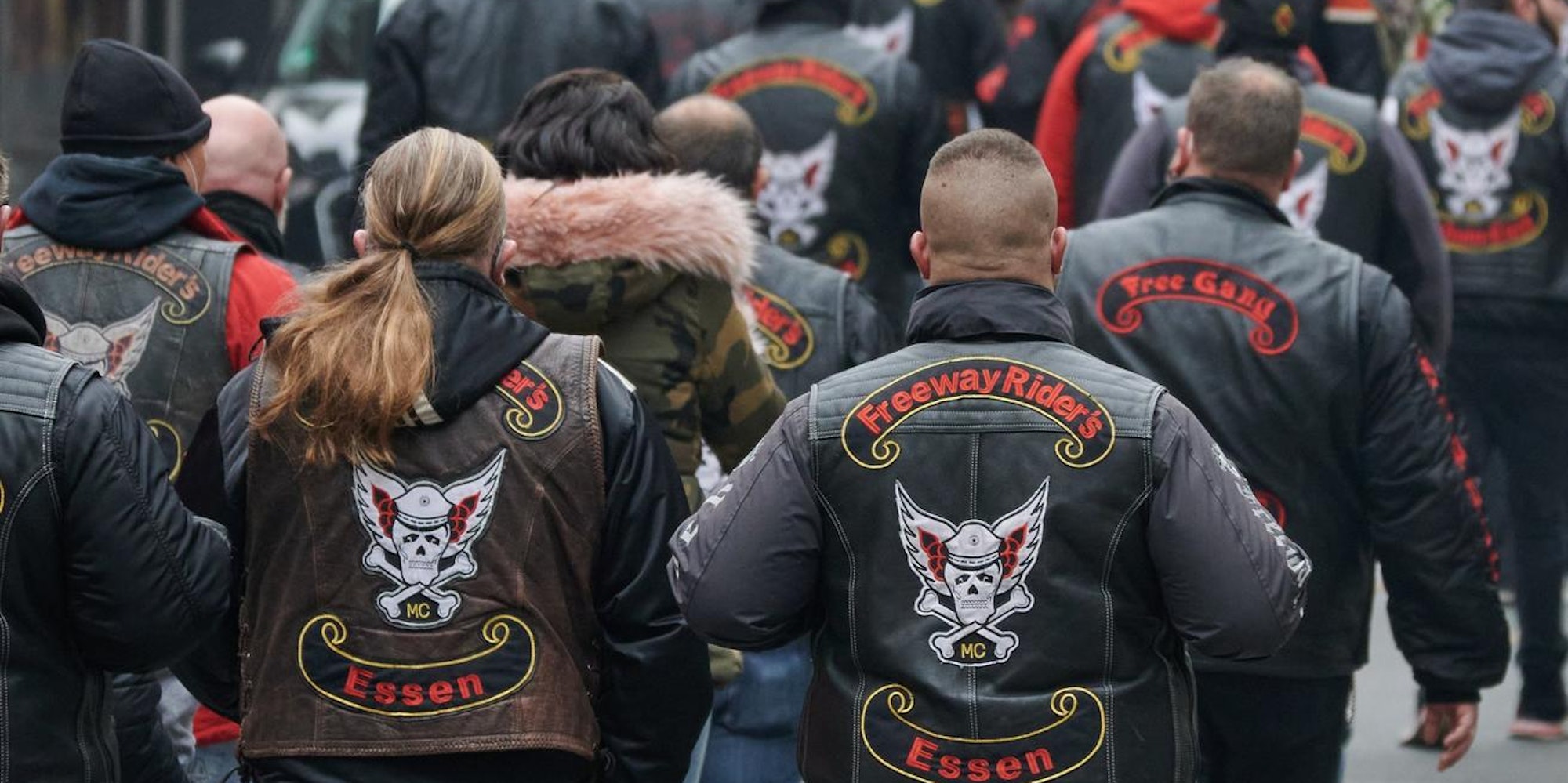 Mitglieder der Freeway Riders MC bei Trauermarsch in Gelsenkirchen