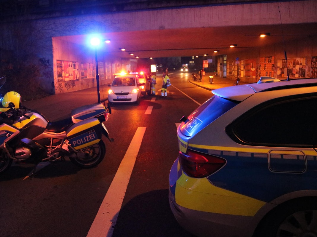 Polizei bei einem Unfall