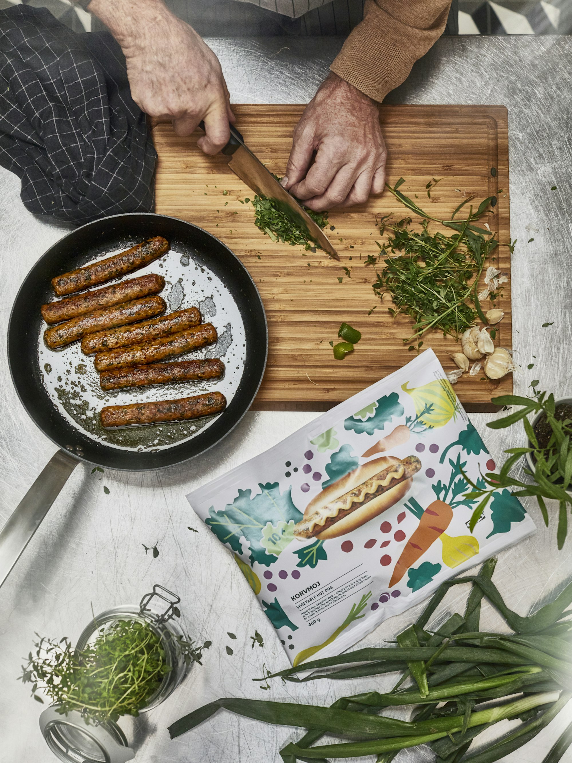 Veggie_Hotdog_Korvmoj_Ikea_iptc
