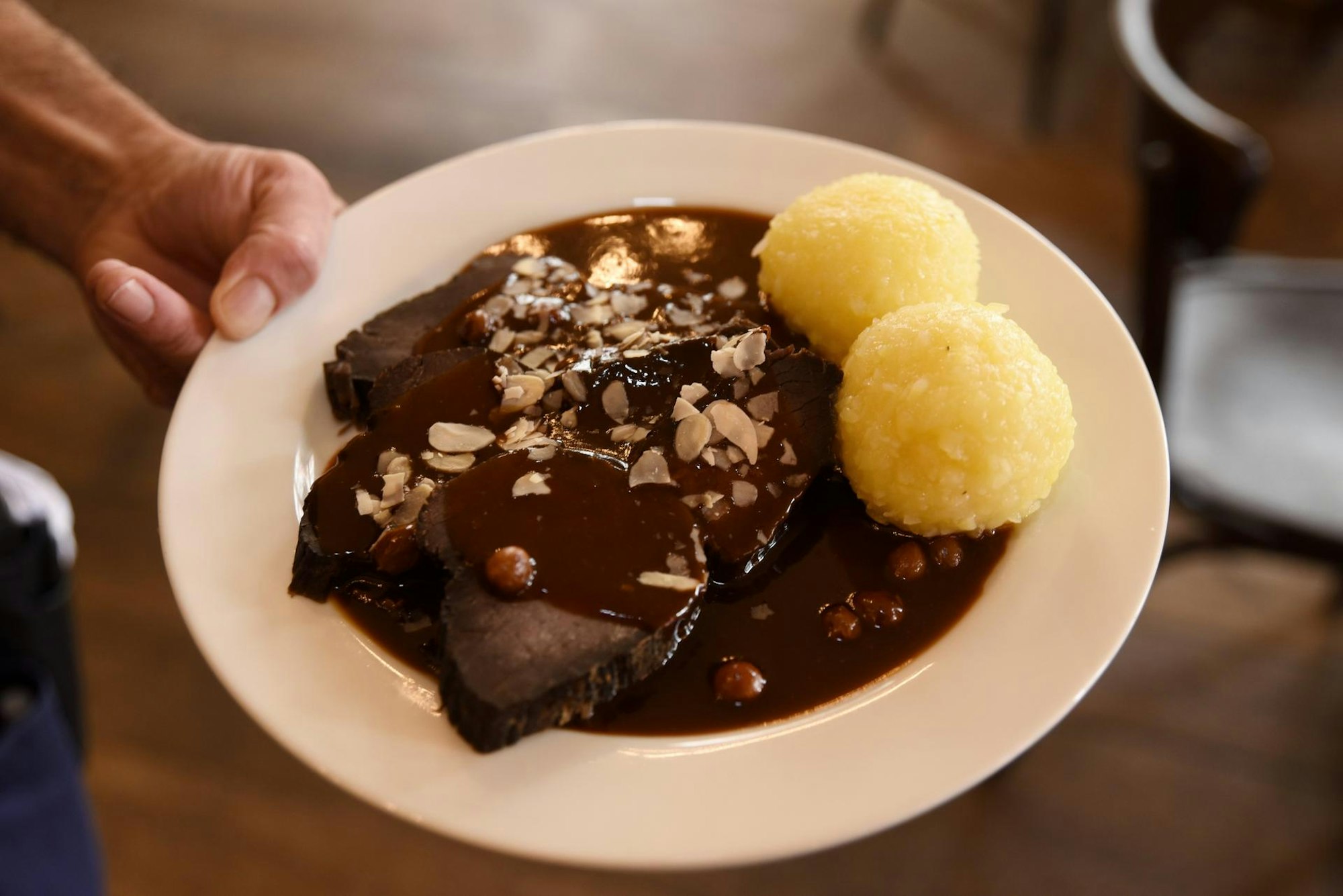 20200923-RAK-SauerbratenvomPferdbeiMaxStark-016