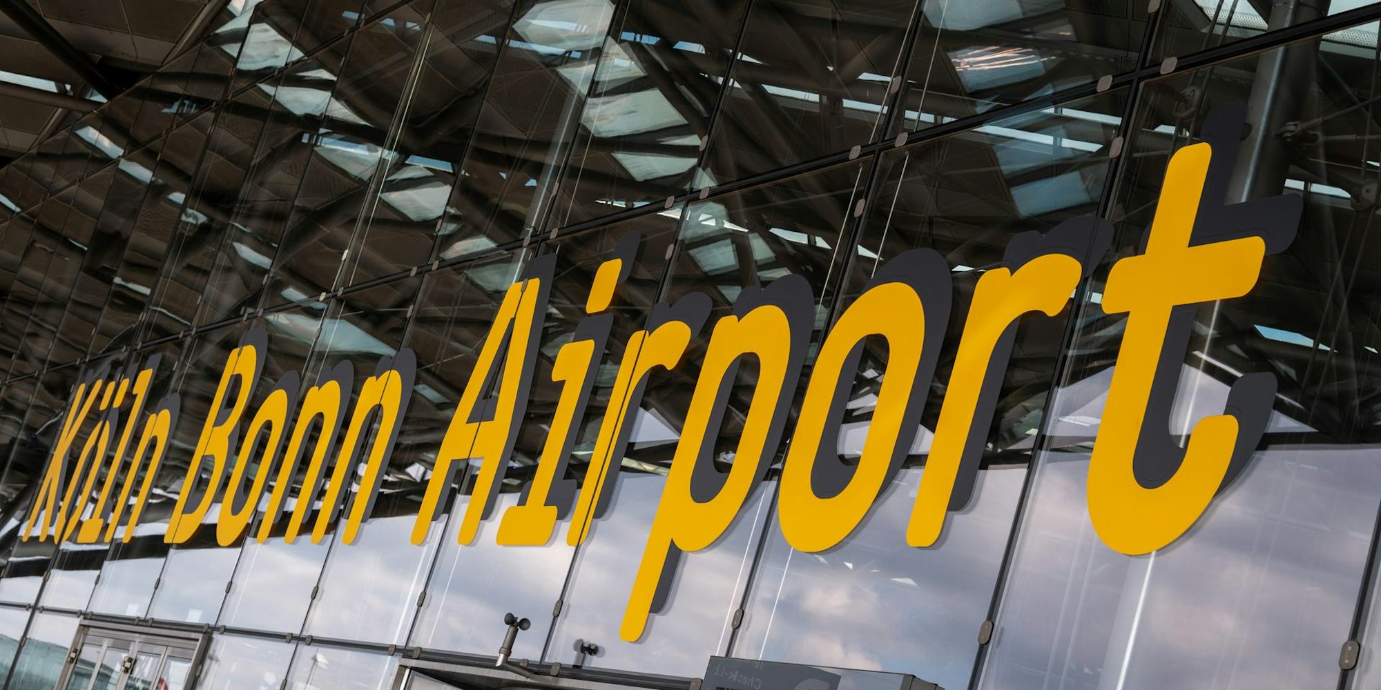 20210430_Airport Köln Bonn