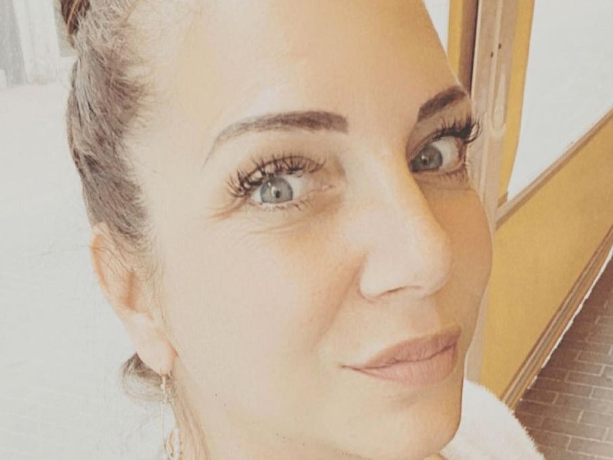 Danni Büchner (hier auf einem Selfie vom 19. April 2021,) teilt ein Foto aus ihrer Jugend.