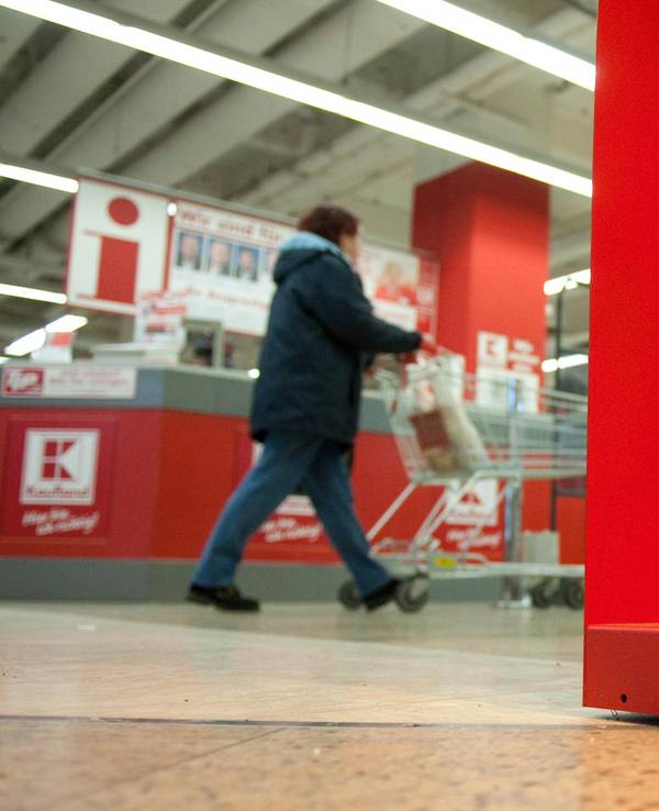 Kaufland und Edeka haben diverse Olivenöle aus dem Sortiment genommen nach Ergebnissen der Stiftung Warentest. Unser Symbolbild ist undatiert.