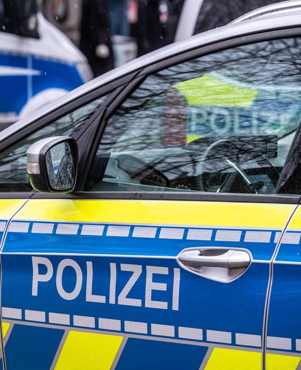 Polizei bei einem Einsatz in Köln