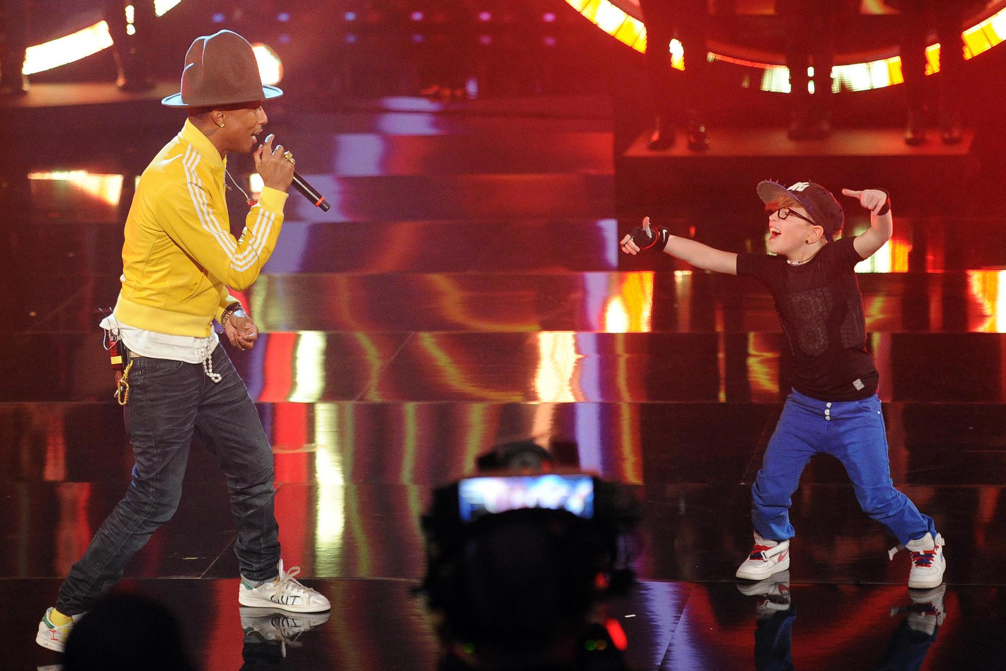 pharrell Williams mit Leandro weit