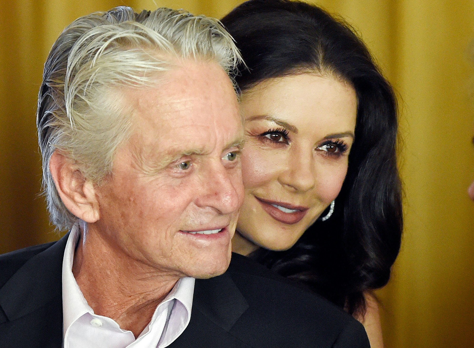 Michael_Douglas_Catherine_Zeta_Jones32985E009D5A3248