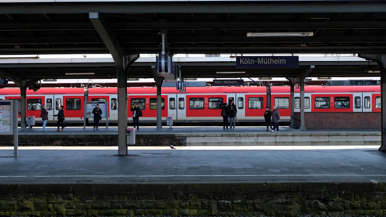 Der Bahnhof Köln Mülheim.