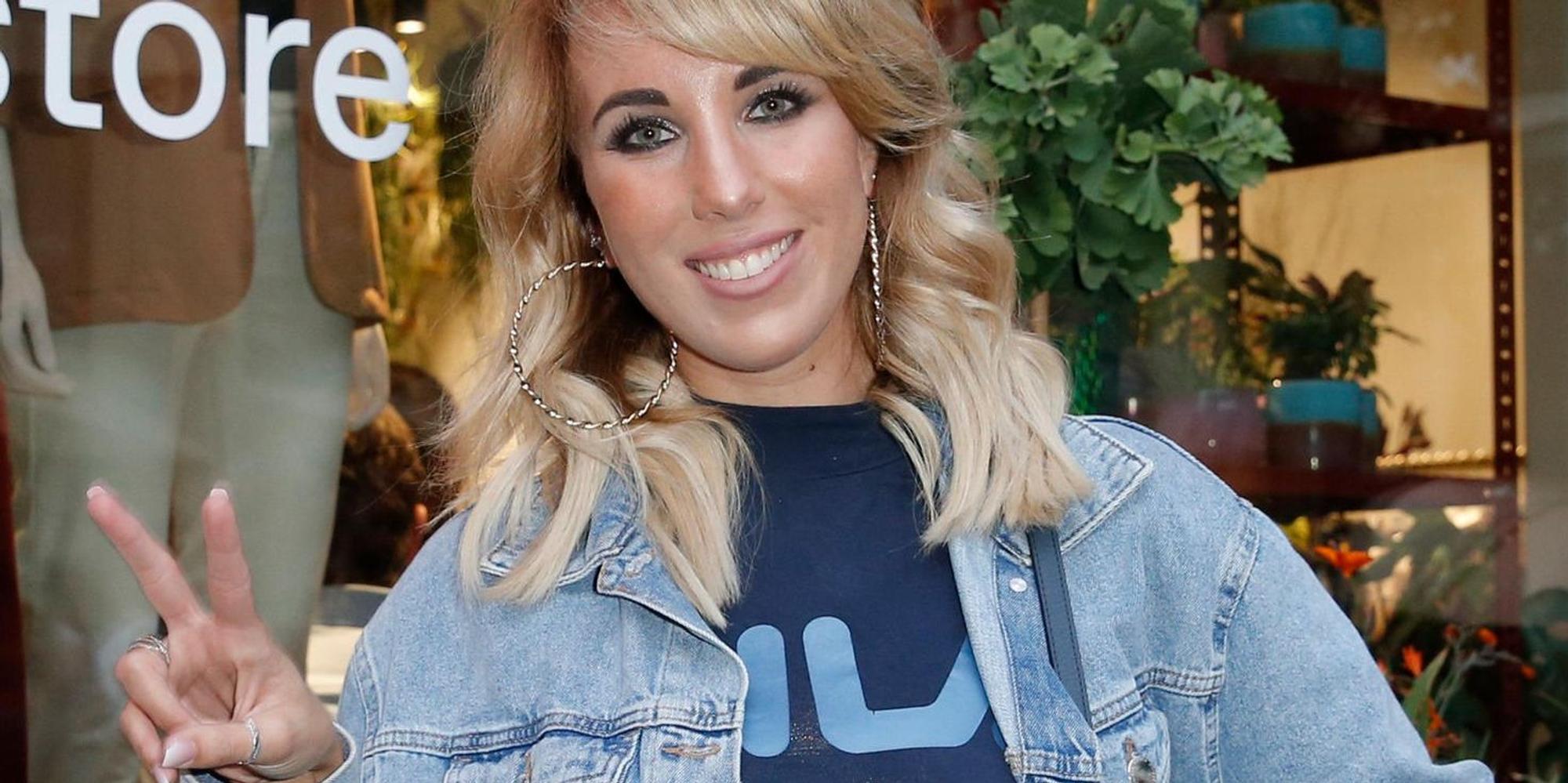 Annemarie Eilfeld moderiert am 25. April 2021 zum ersten mal ihre Radio-Show für einsame Singles