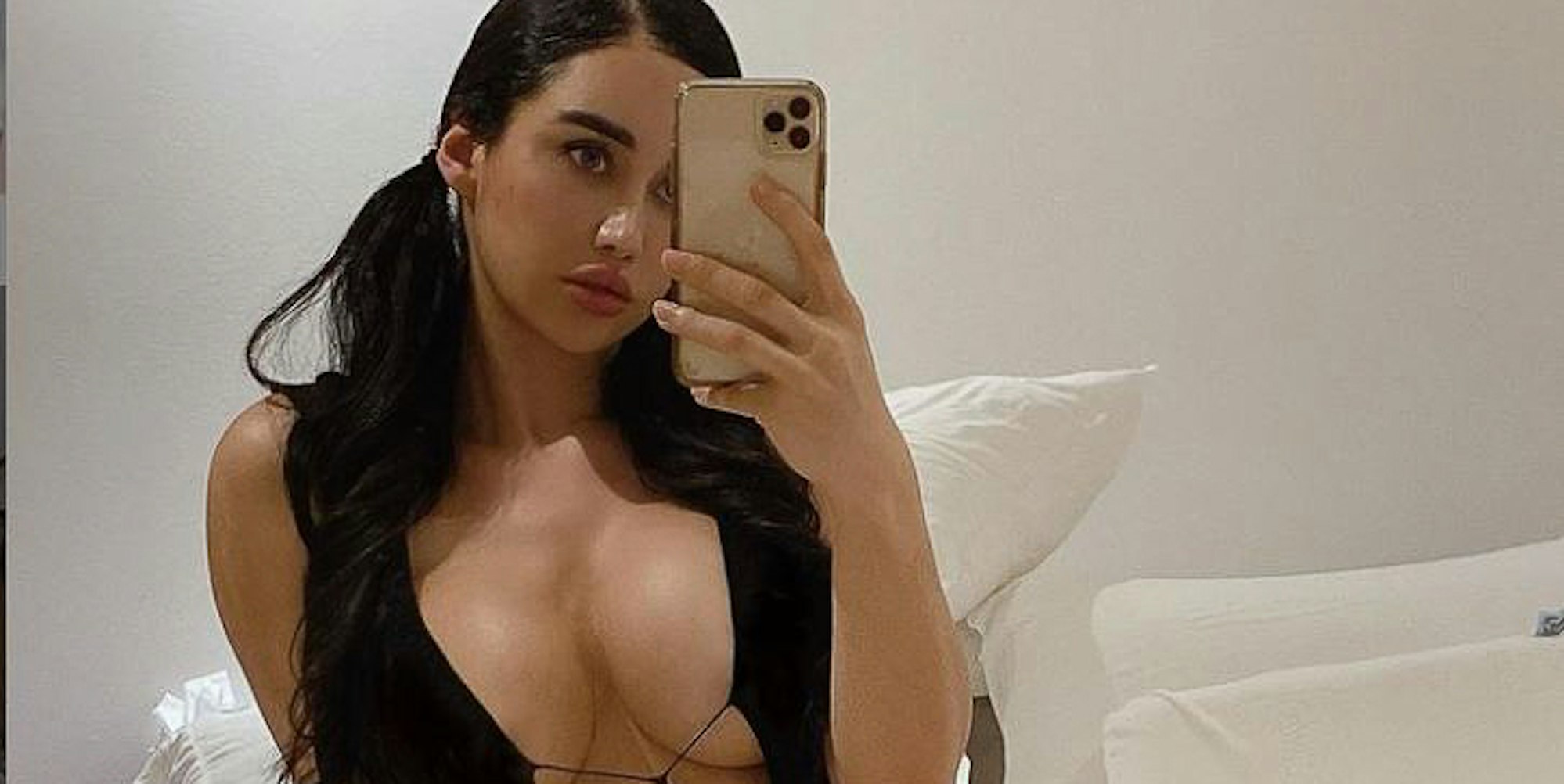 Joselyn_Cano_insta_Selfie