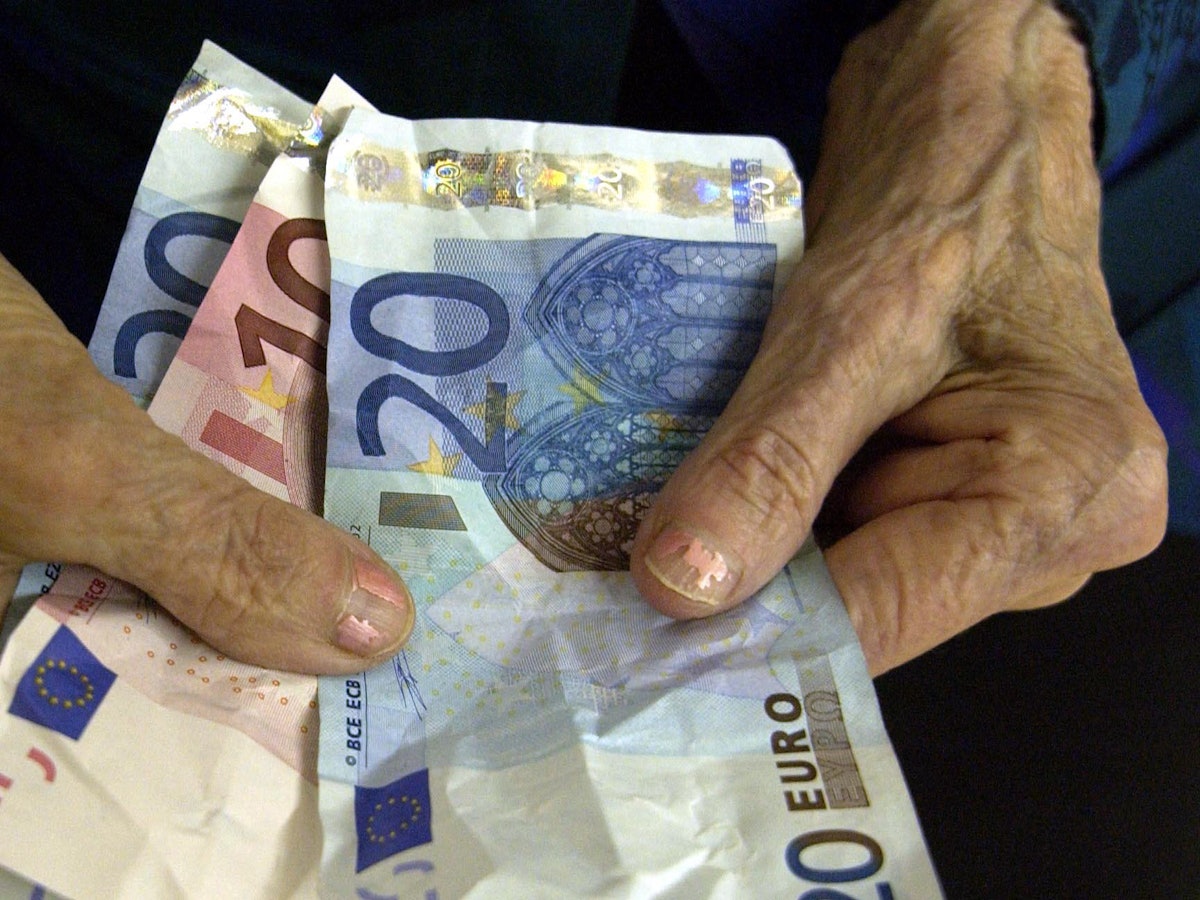 01K___05_71-104438483_ori