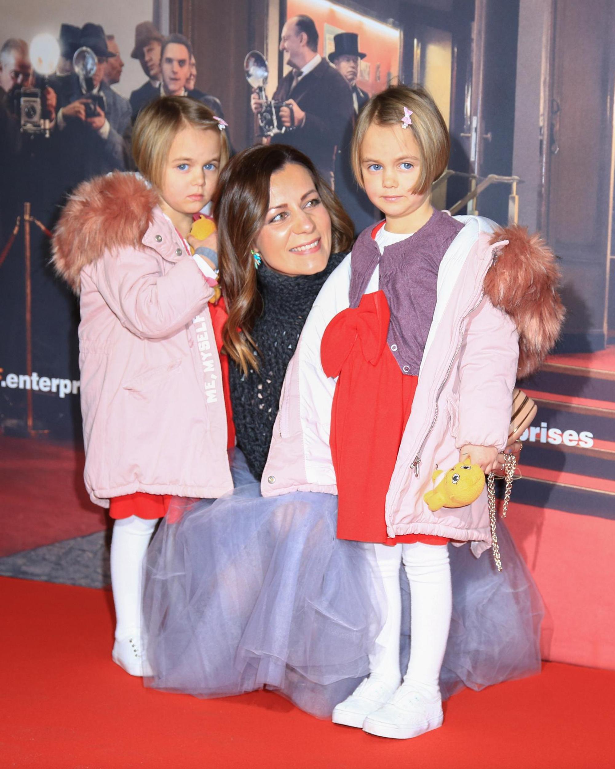 smilla alma löhr mama nicole