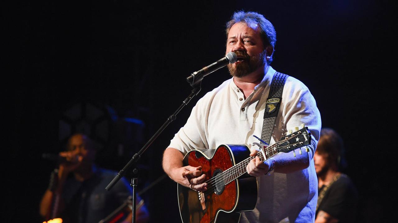 Dan_Tyminski_Hey_Brother