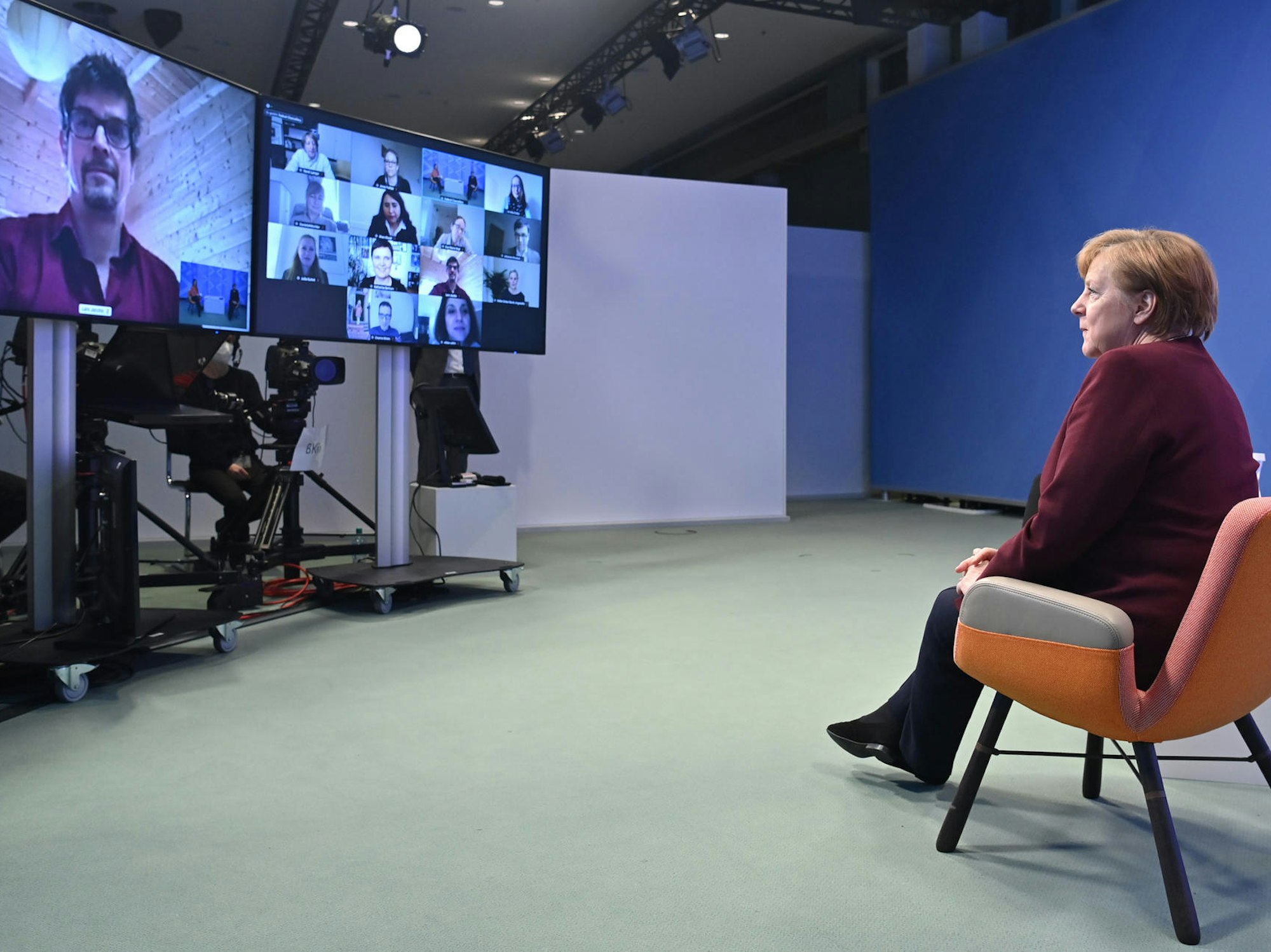 Merkel_Buergerdialog_Eltern