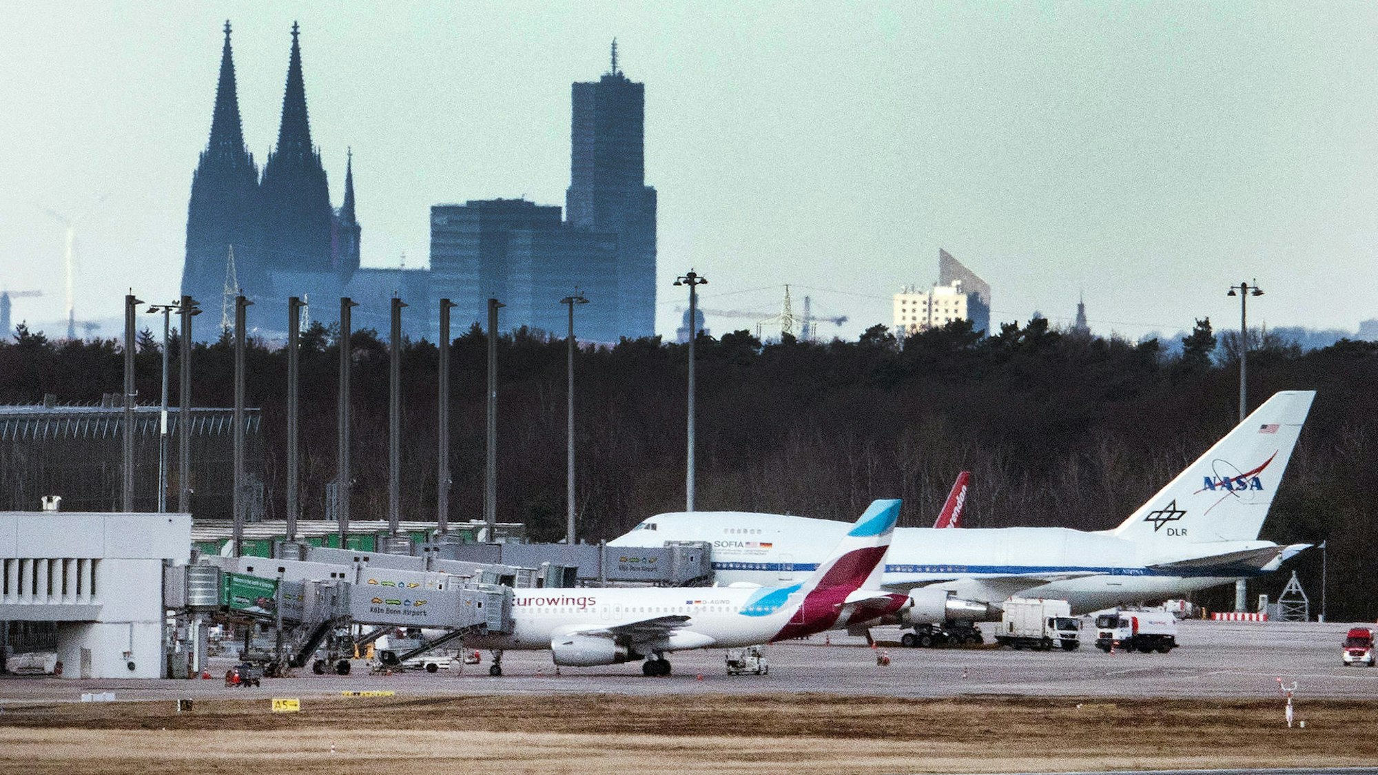 Das Vorfeld des Flughafens Köln/Bonn.