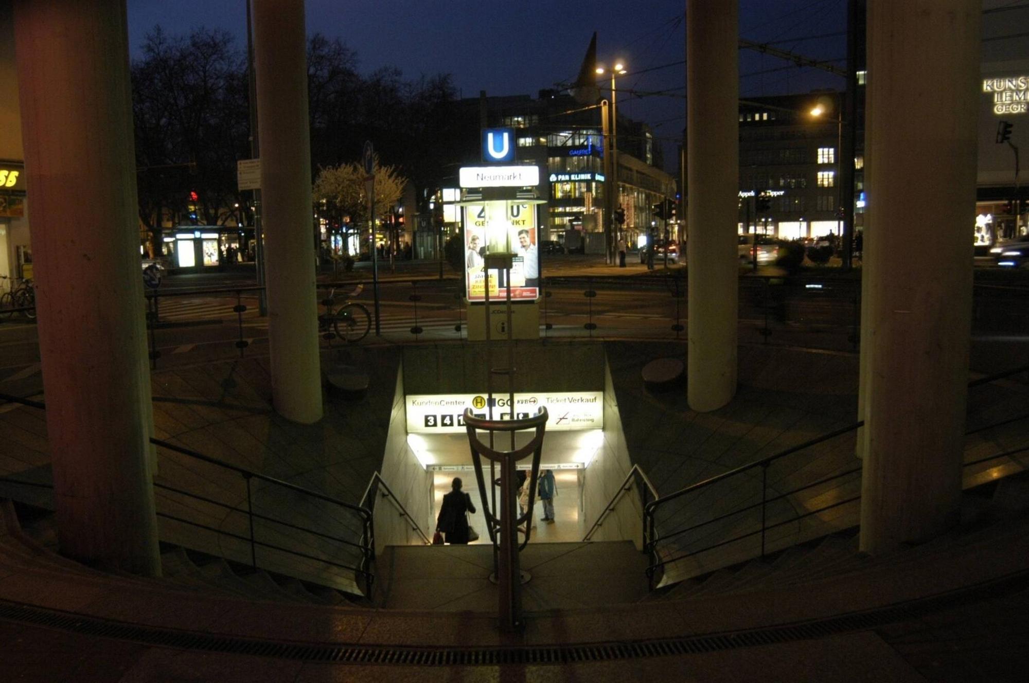 Neumarkt_nachts_Symbol