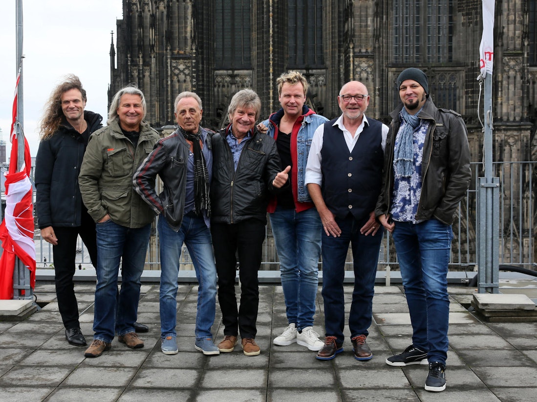 Bläck Fööss lachen in die Kamera