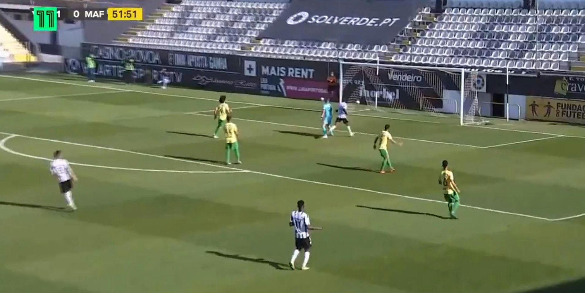 Portugal_Torwart_Abschlag_Tor