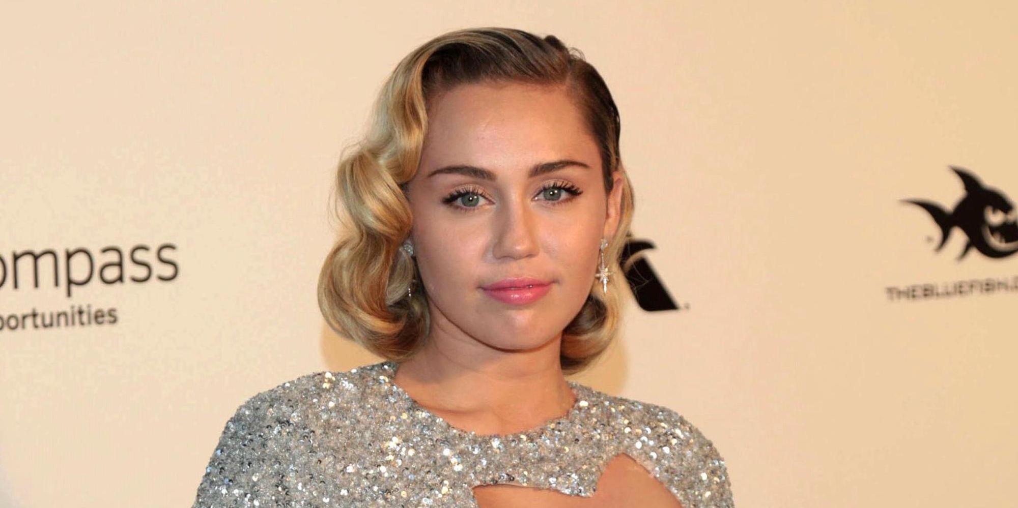 Miley_Cyrus_22122020