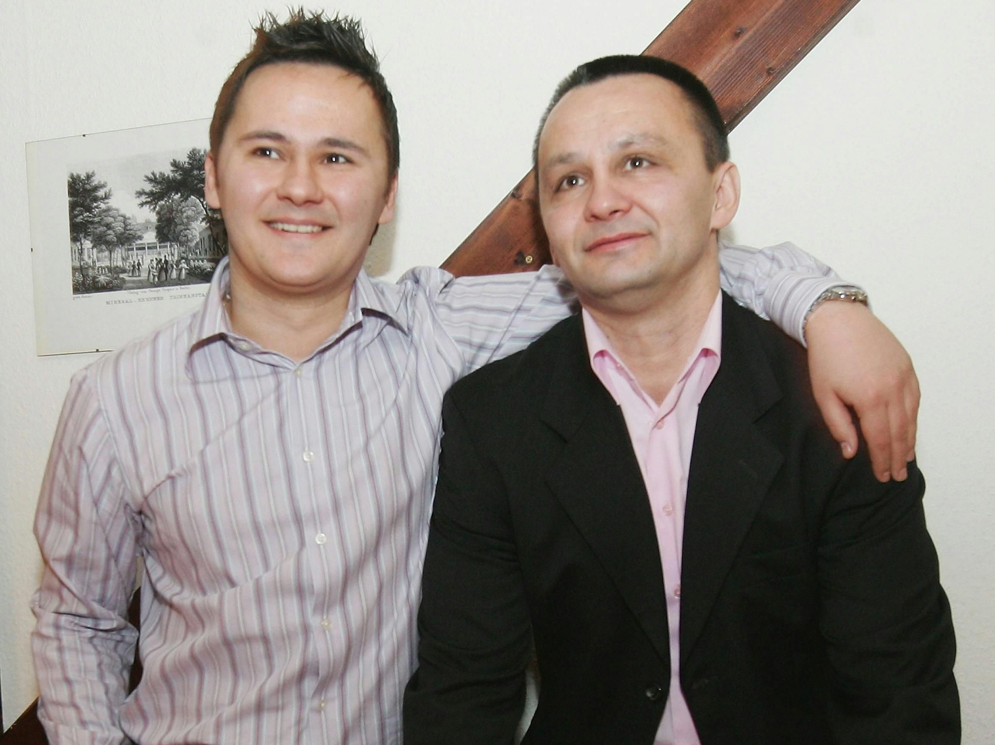 01K___05_71-96313364_ori