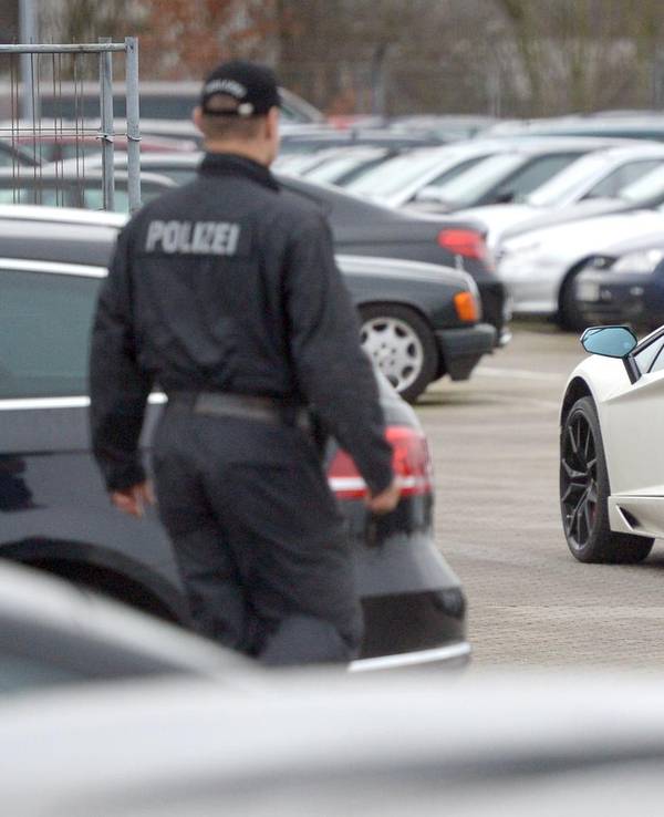 Lambo_Kontrolle_Polizei