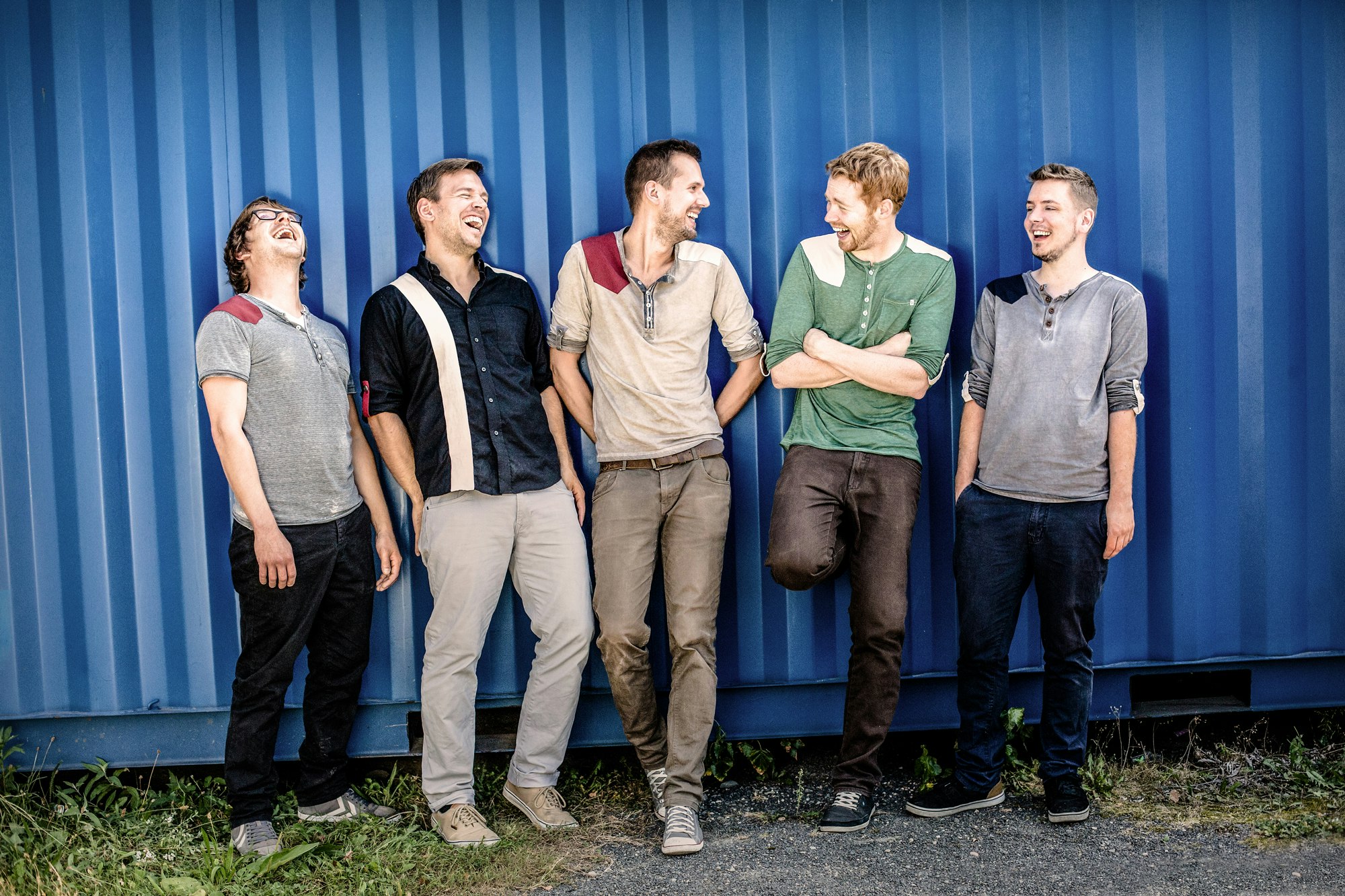 Band Miljö im Gruppenfoto