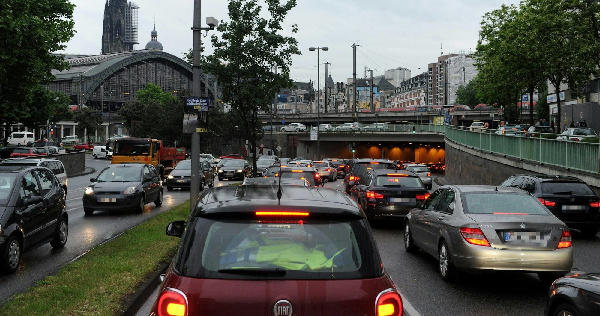 Stau auf der Nord-Süd-Fahrt