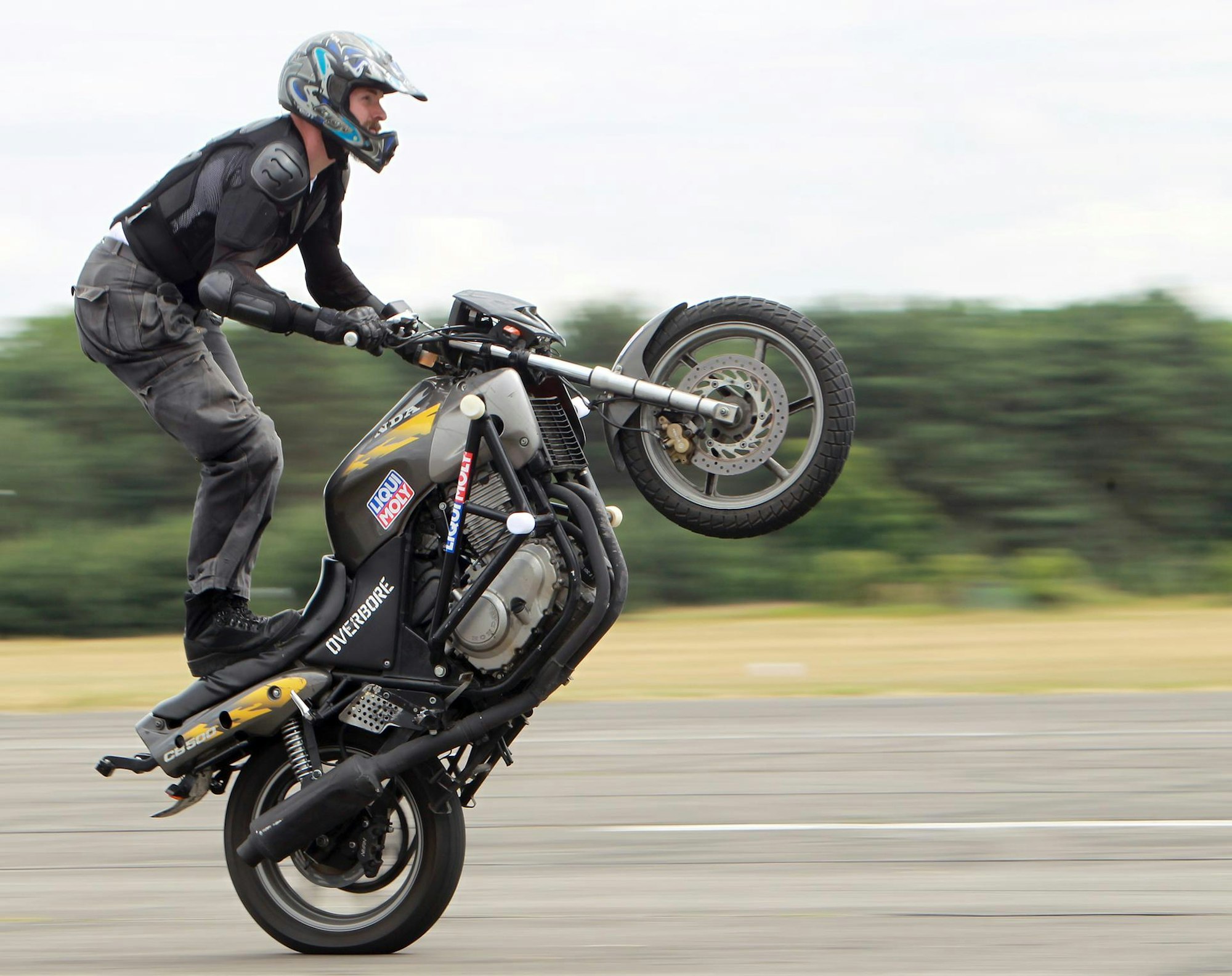 Motorrad Wheelie