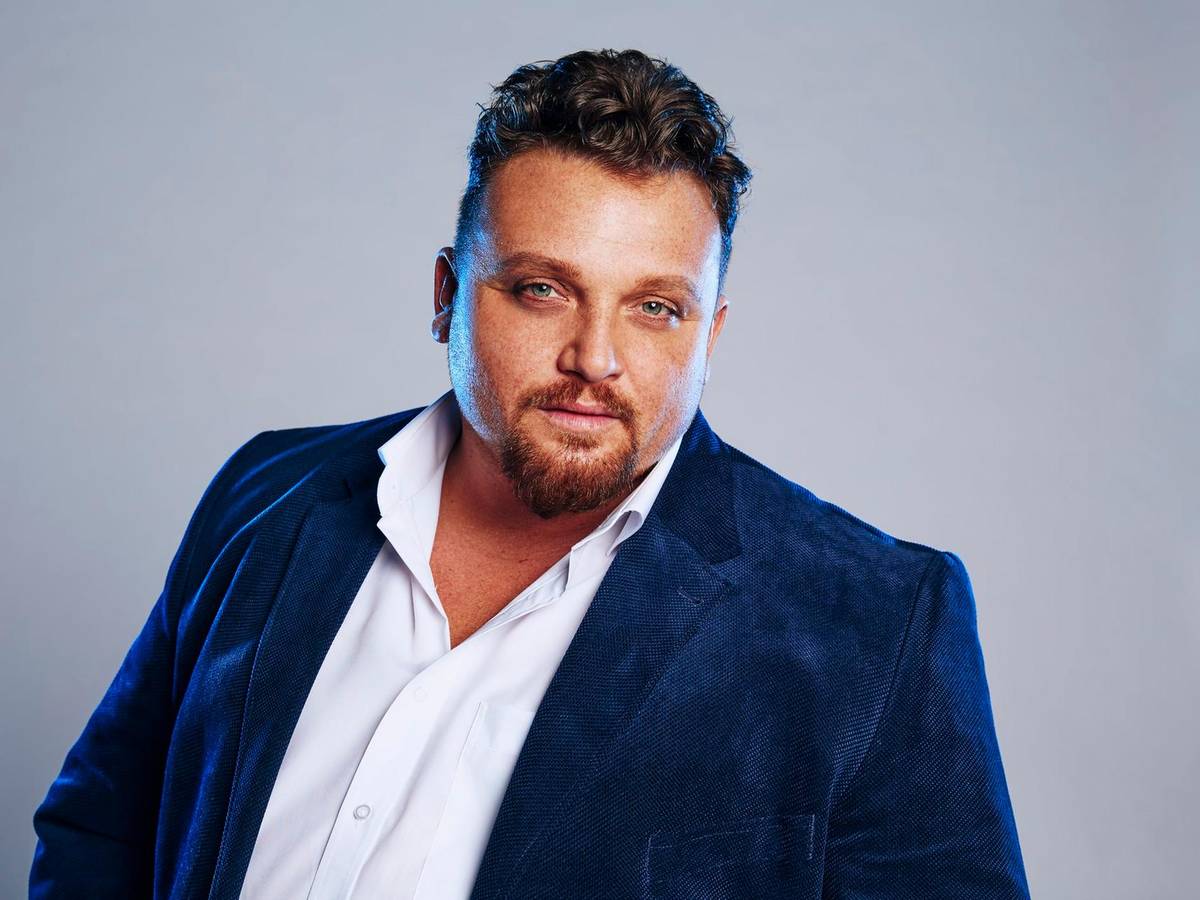 Der durch DSDS bekannt gewordene Sänger Menowin-Fröhlich (hier bei „Promi Big Brother“ 2020) wird zum sechsten Mal Vater.