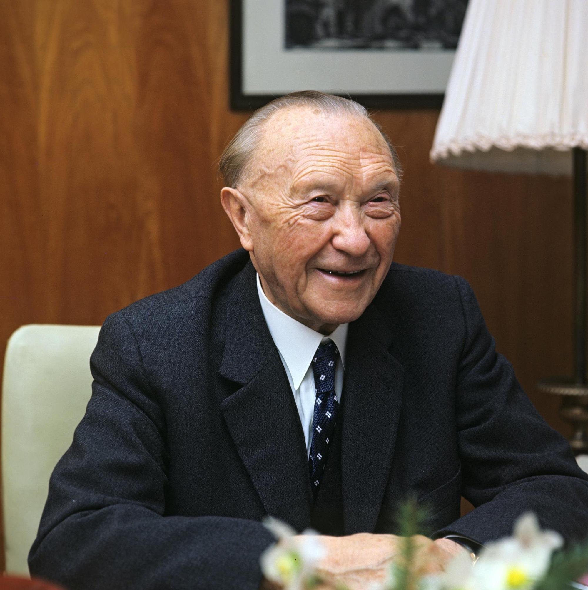 Konrad_Adenauer_060320