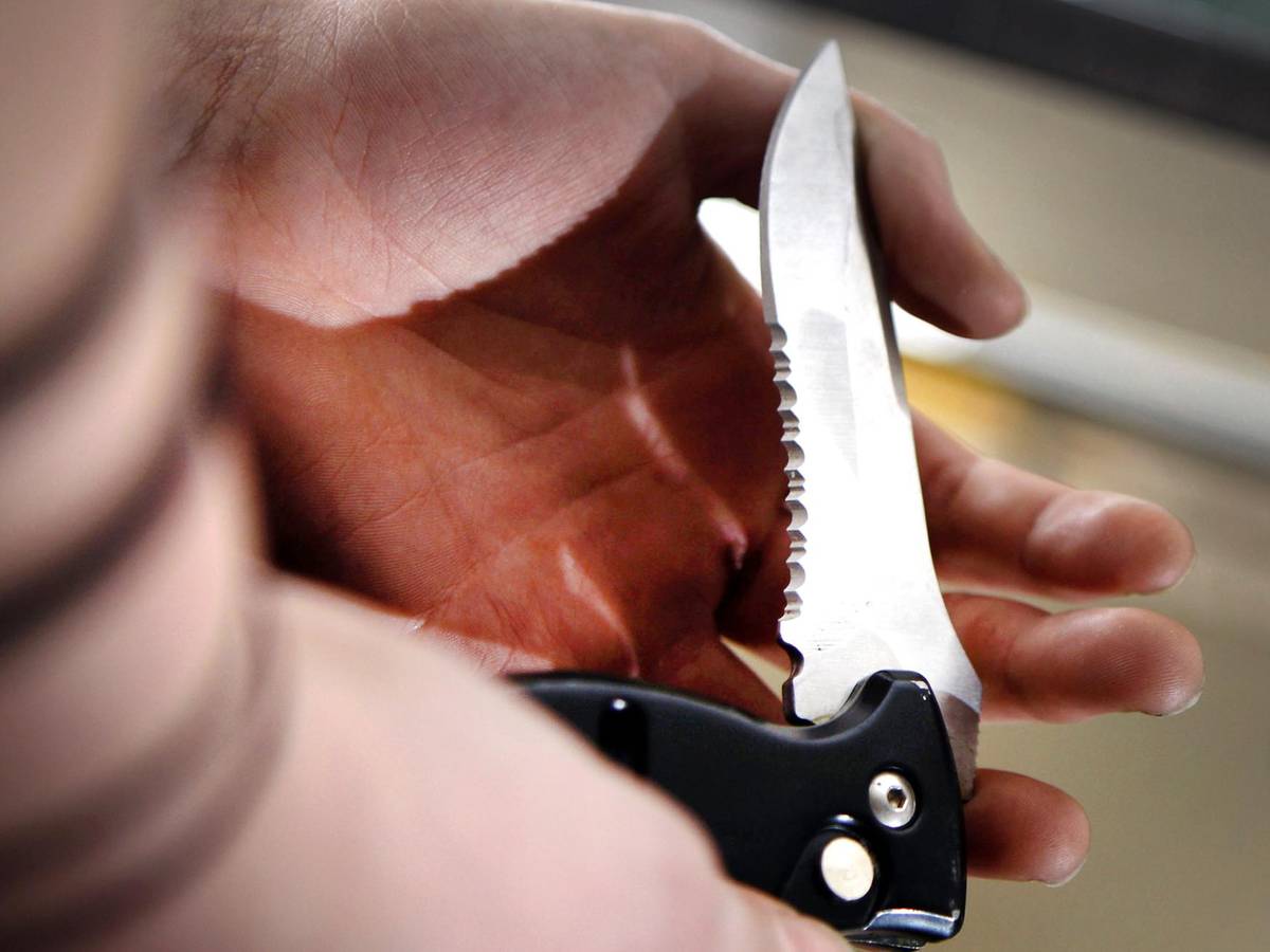 Messer werden oft als Tatwaffe genutzt. Unser Symbolbild wurde 2009 in Kerpen aufgenommen.