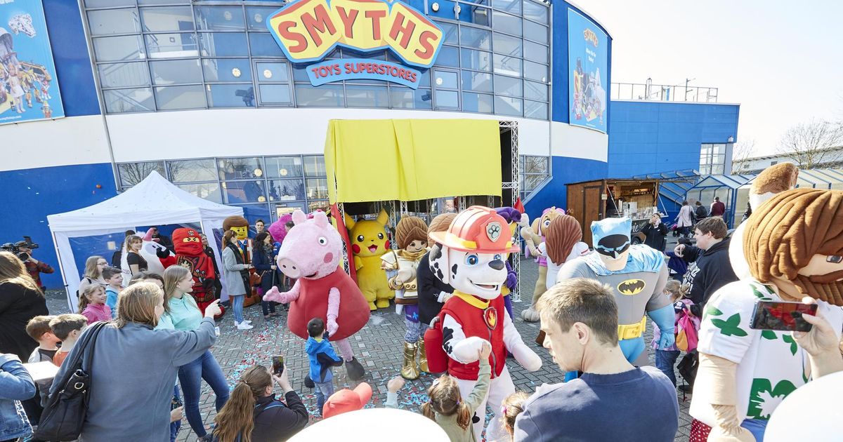 Spielwaren-Laden Smyths Toys eröffnet neue Filiale in Köln | Express