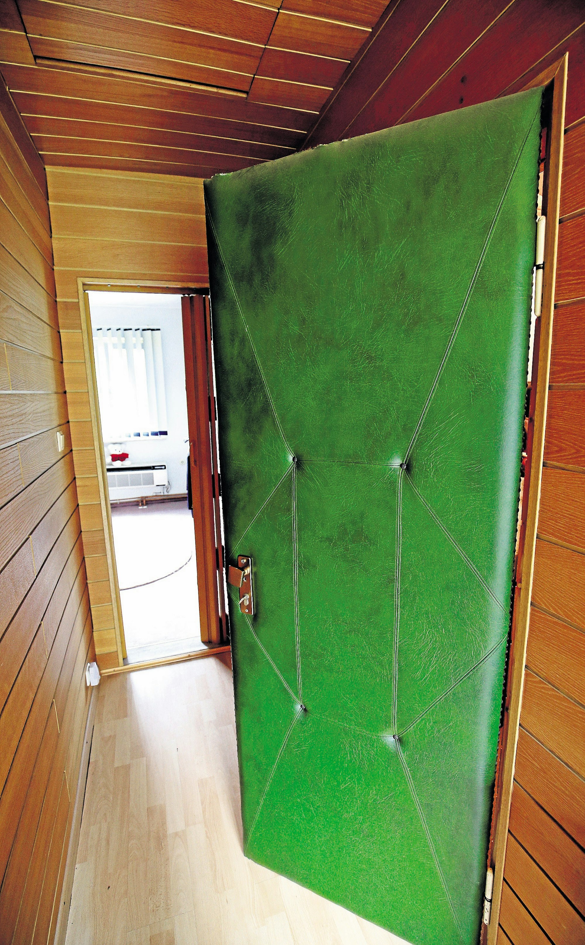 01K___03_71-100356082_ori