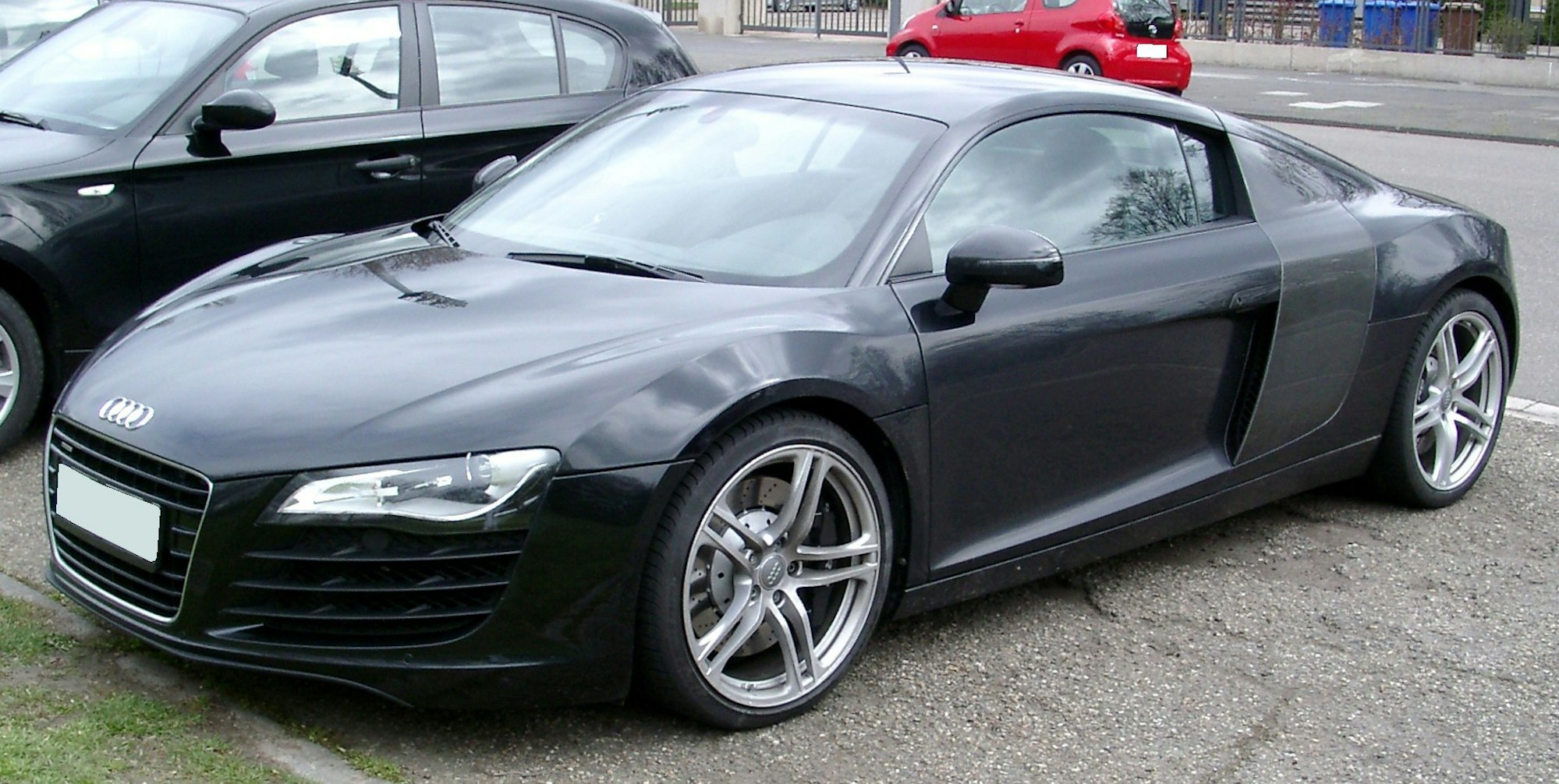 Audi_R8_front_20080326