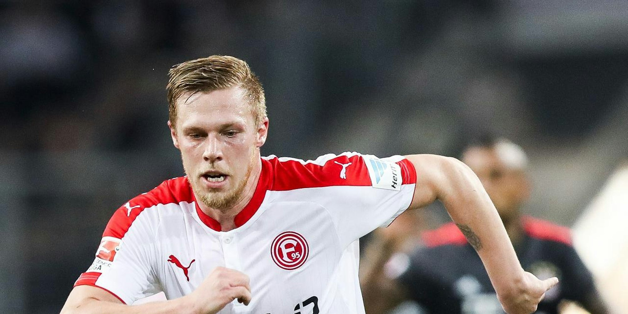 01D___12_71-118785902_ori