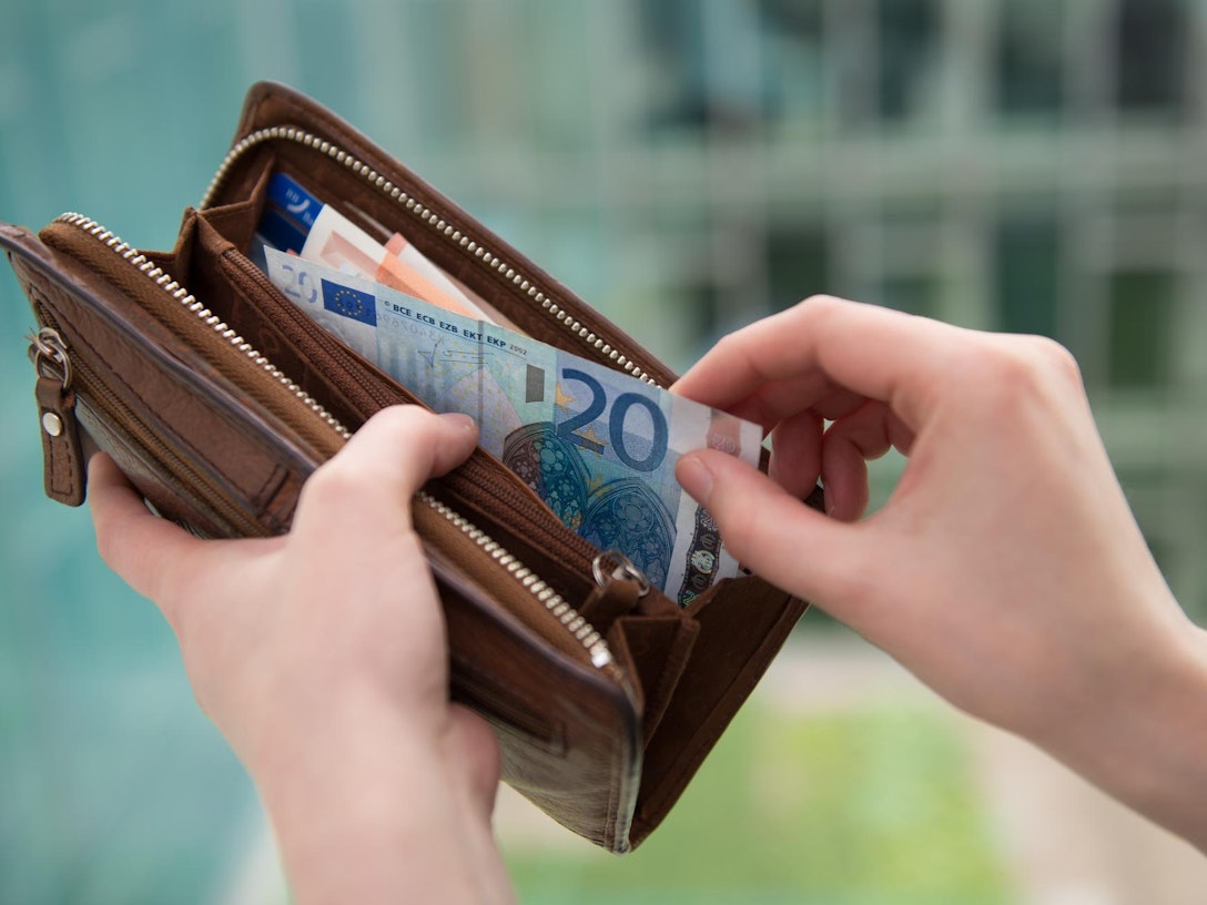 2018_Verbraucher_Recht_Portemonnaie_Geld