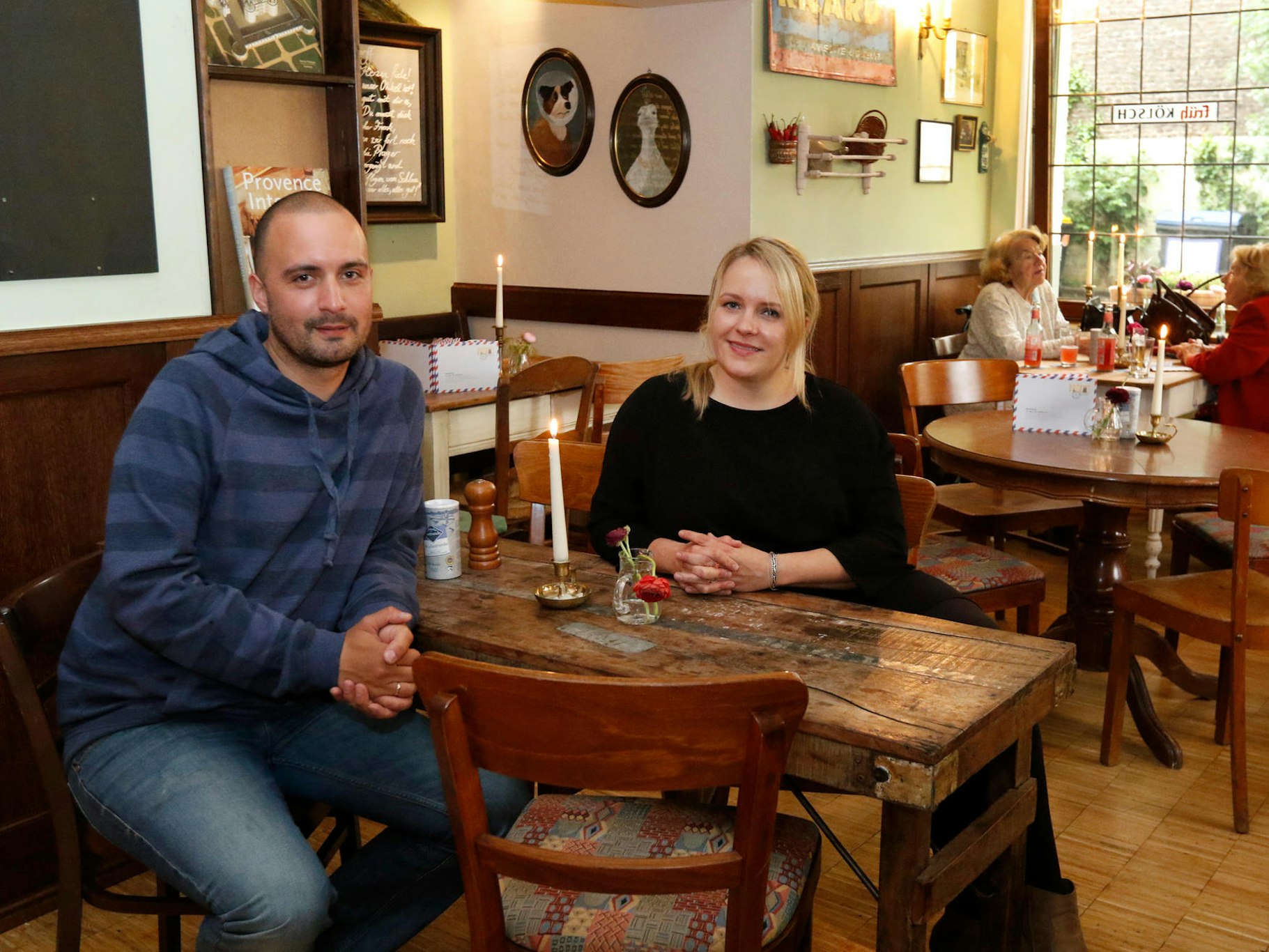 Daniel und Reja Rabe betreiben mehrere Restaurant in Köln.