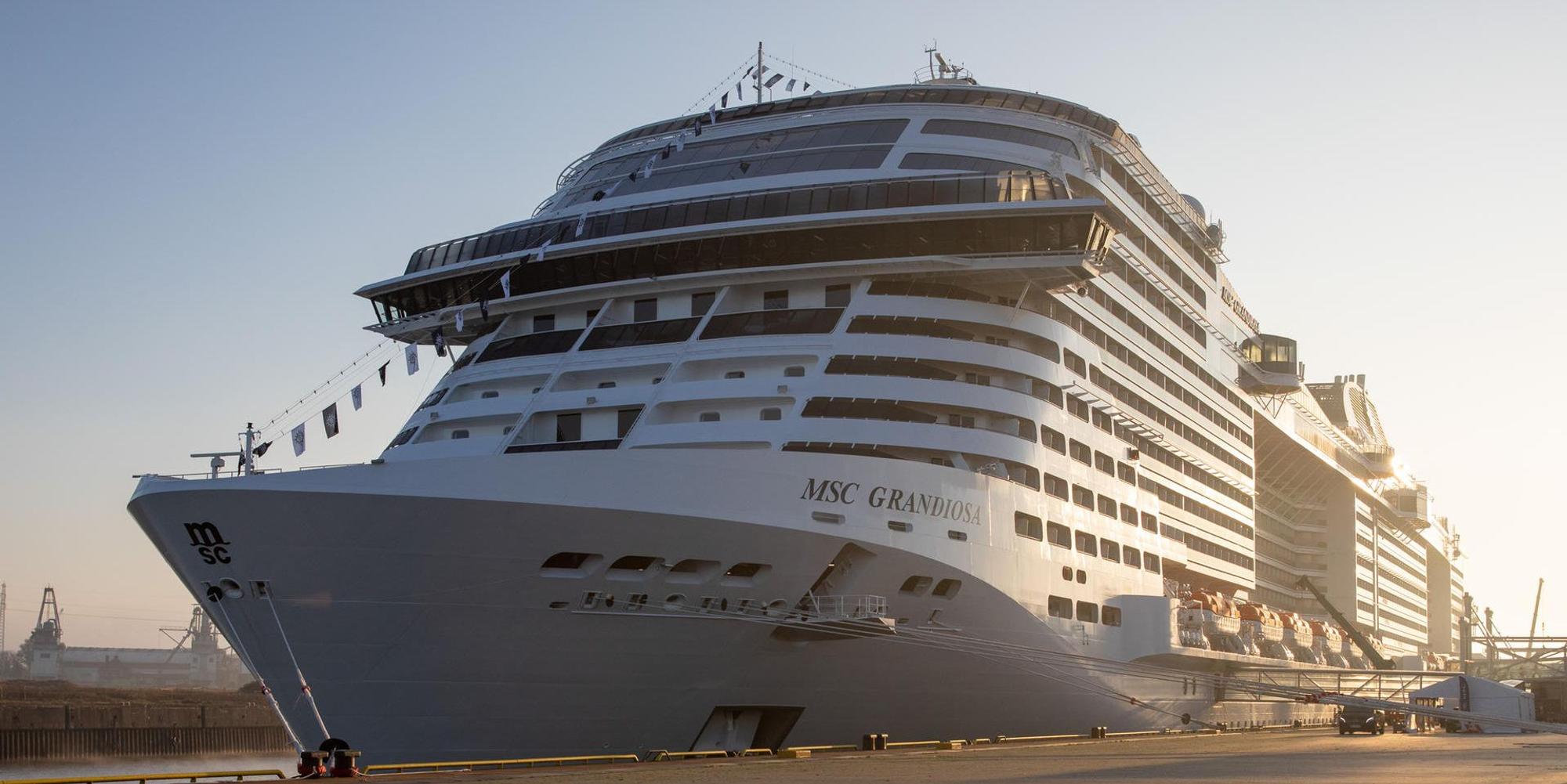 MSC-Grandiosa-außen