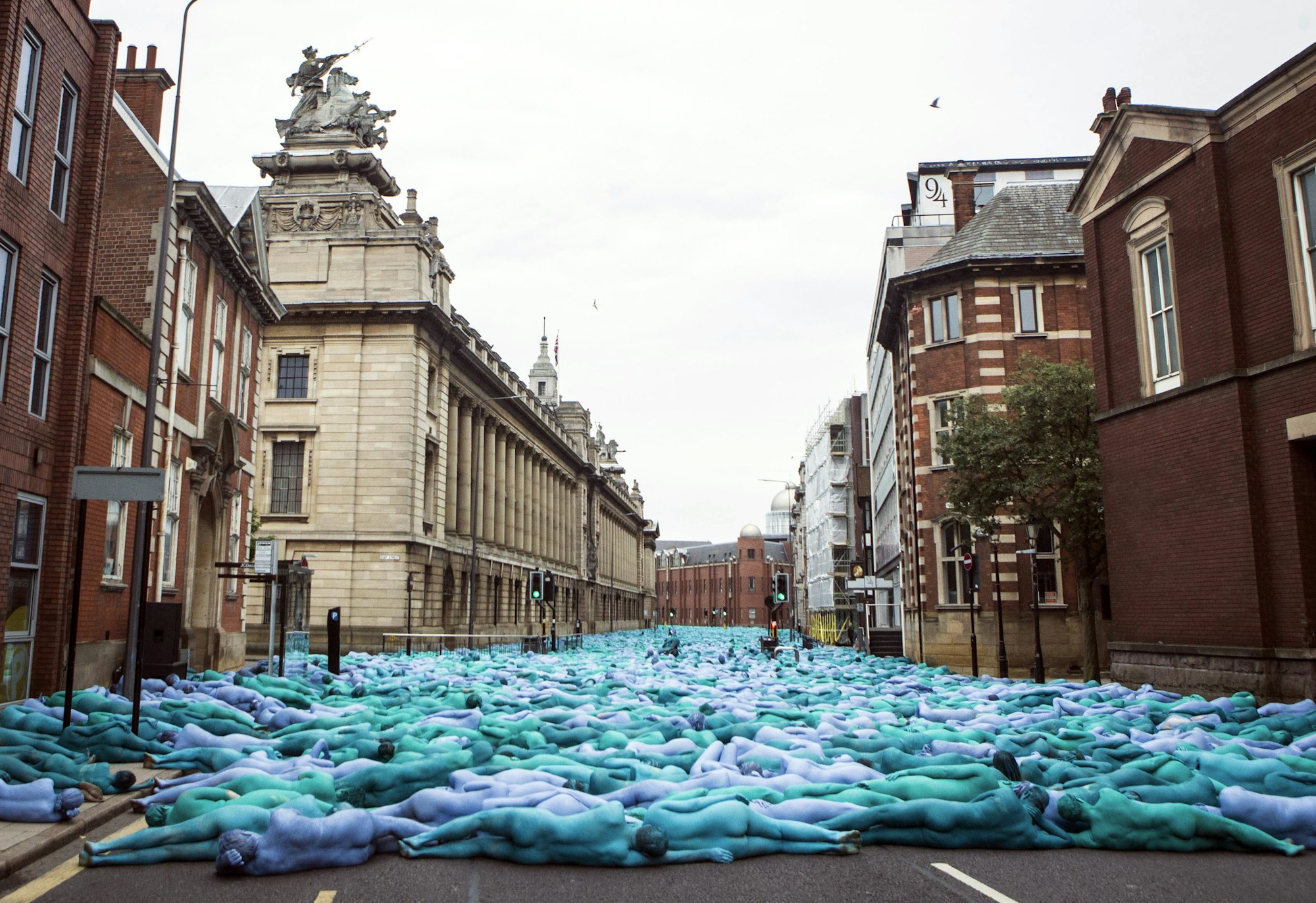 Tunick2