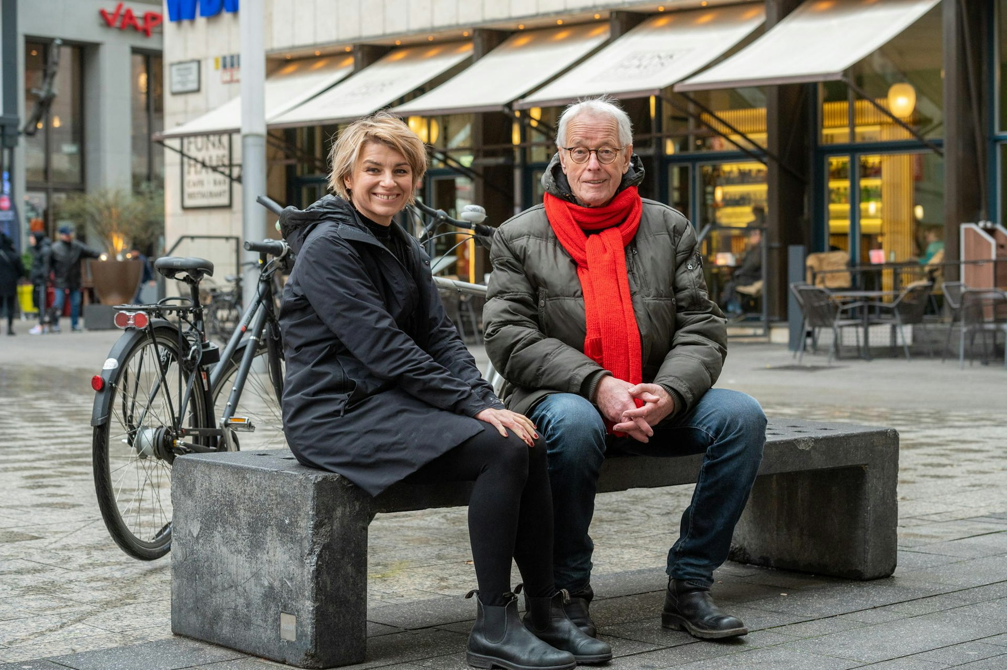 Sabine Heinrich an der Seite von EXPRESS-Reporter Horst Stellmacher