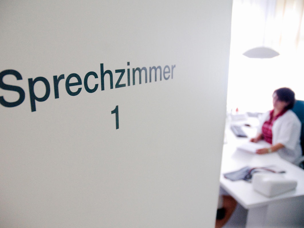 Aerztin_Symbol_Wartezimmer