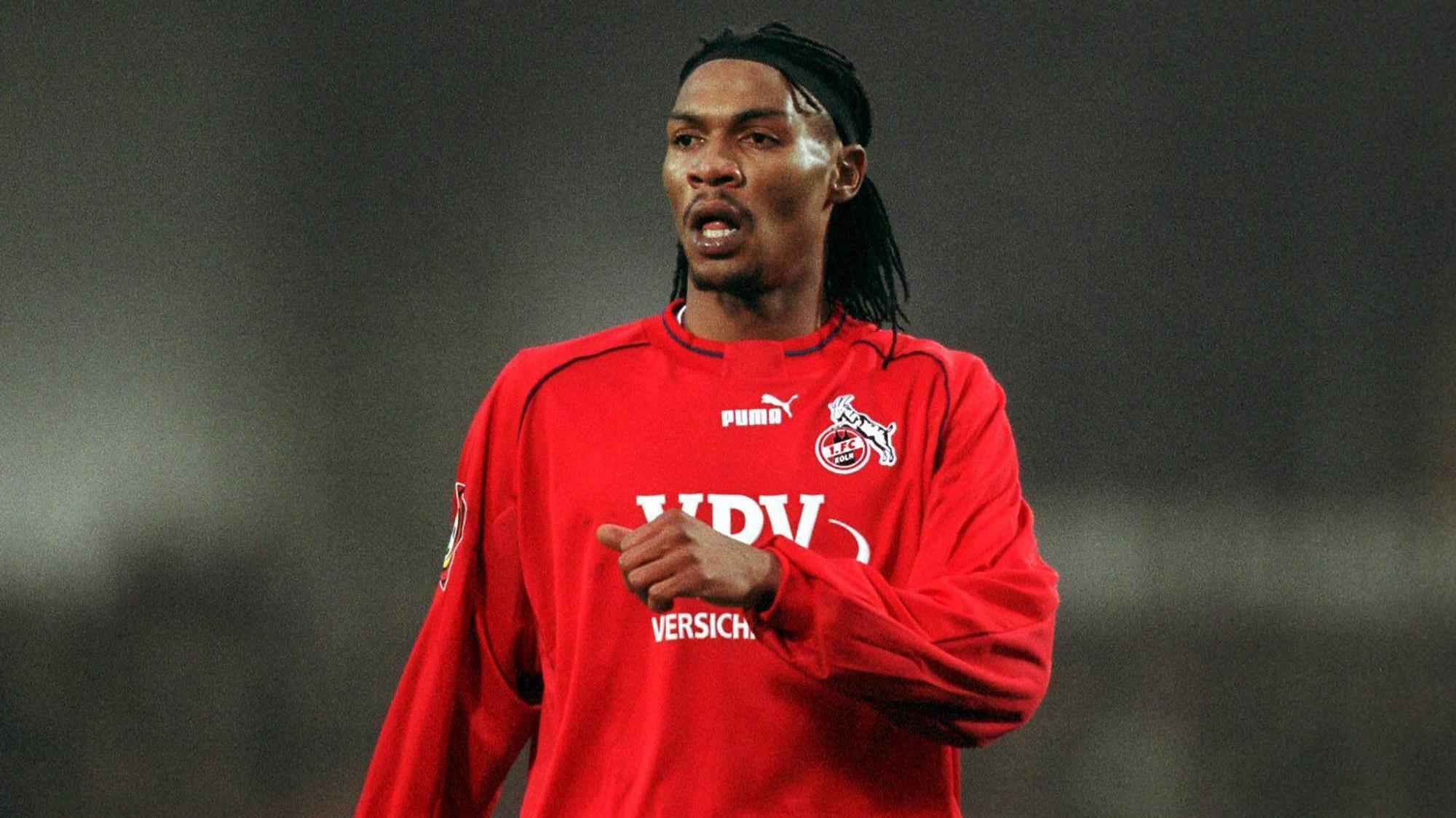 Rigobert Song im Trikot des FC in der Saison 2001/2002