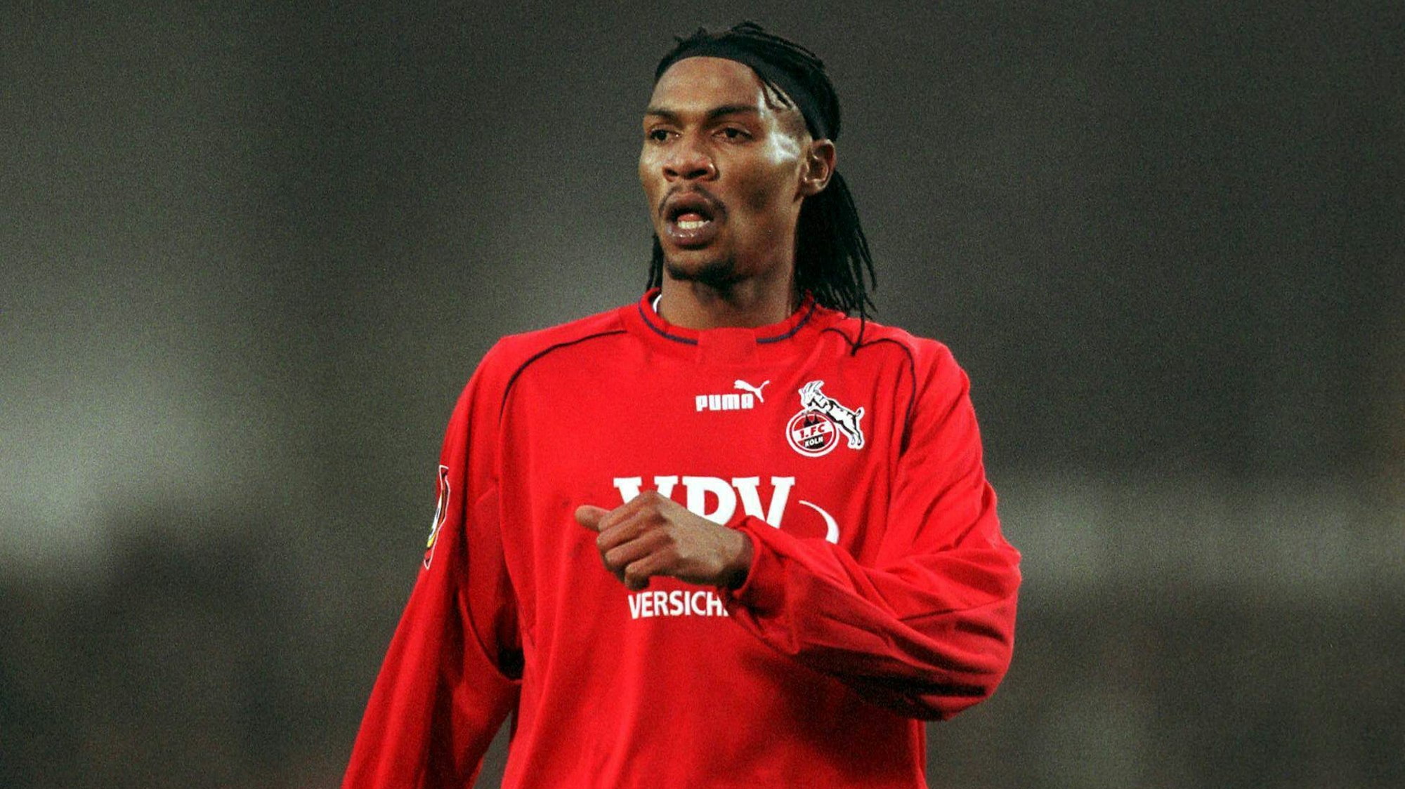 Rigobert Song im Trikot des FC in der Saison 2001/2002