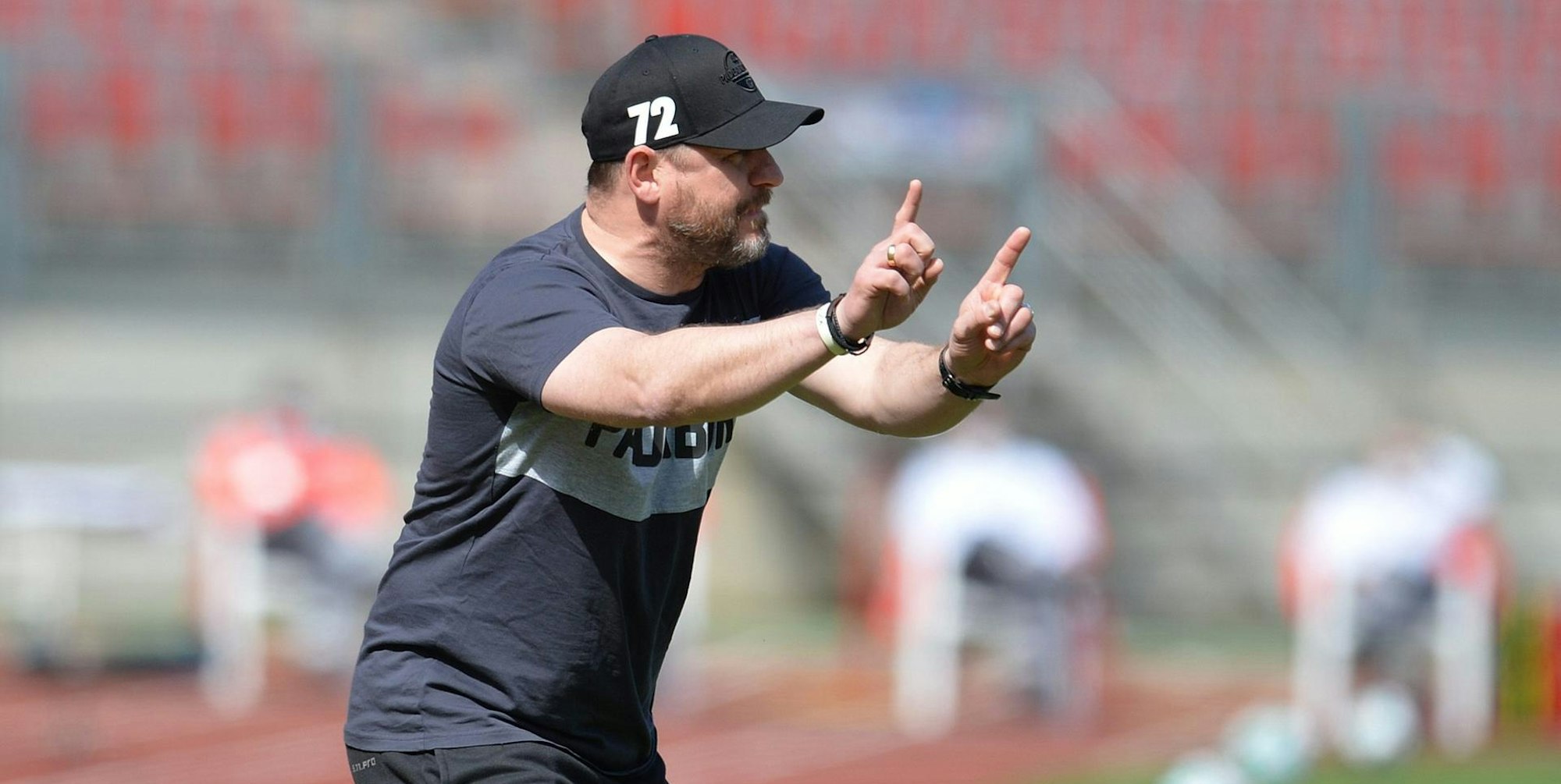 AC7703AF-8D90-4194-9C10-B02B62643217